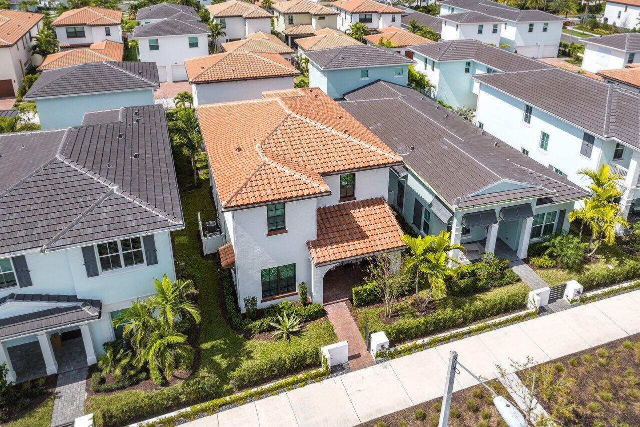 ALTON NEIGHBORHOOD - Residential