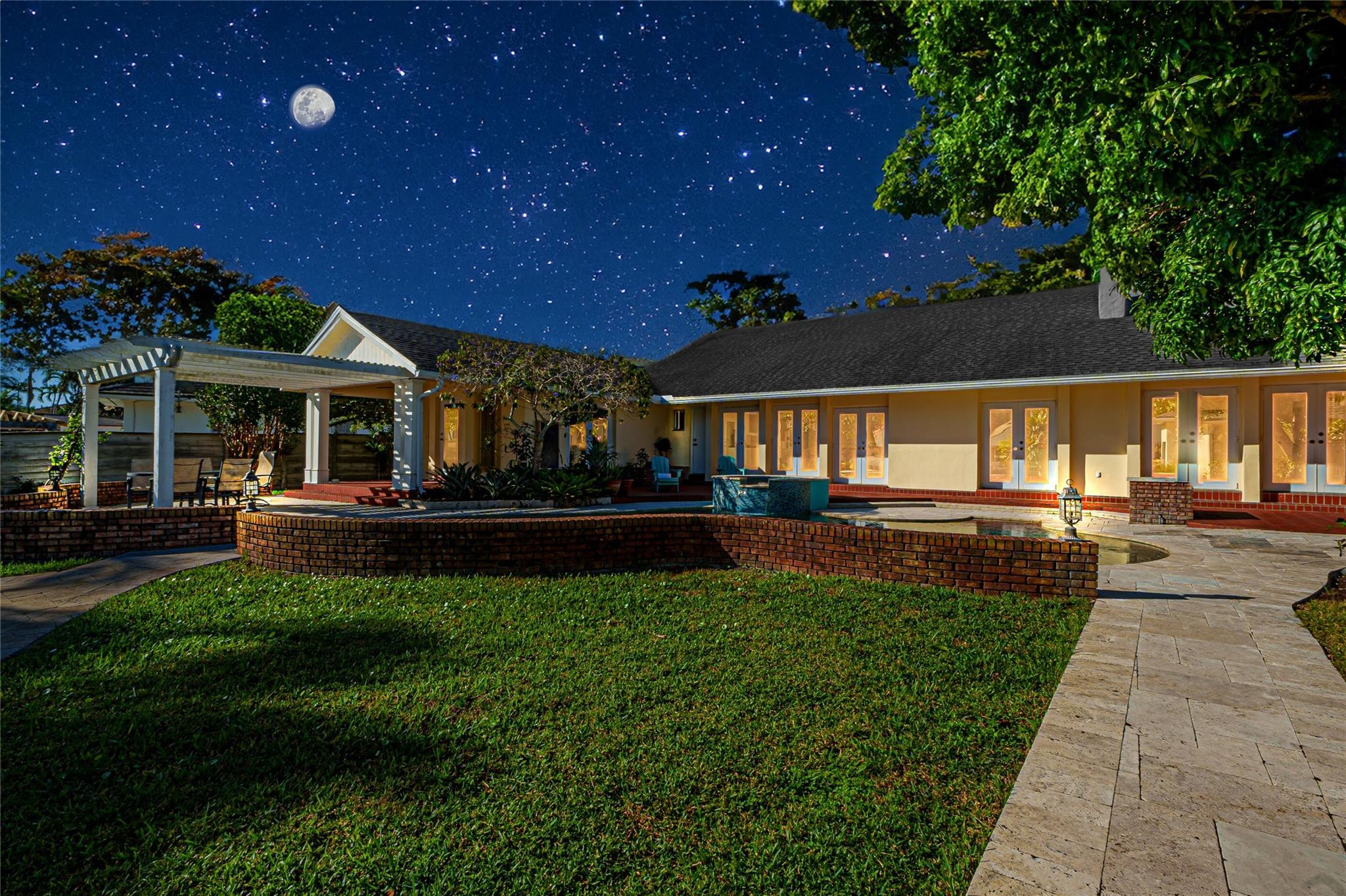 Rio Vista - Residential