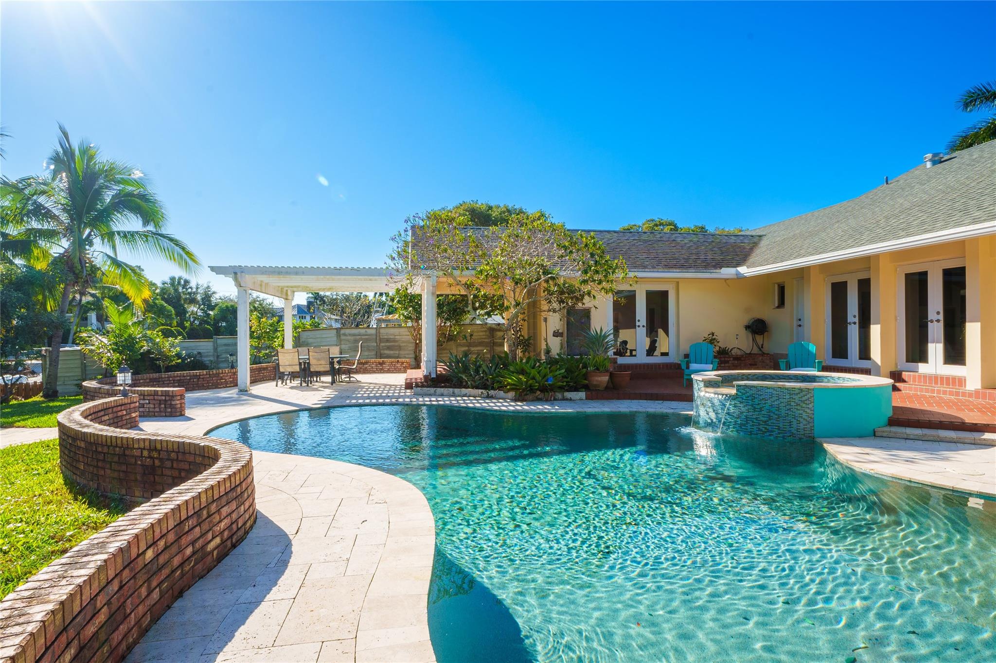 Rio Vista - Residential