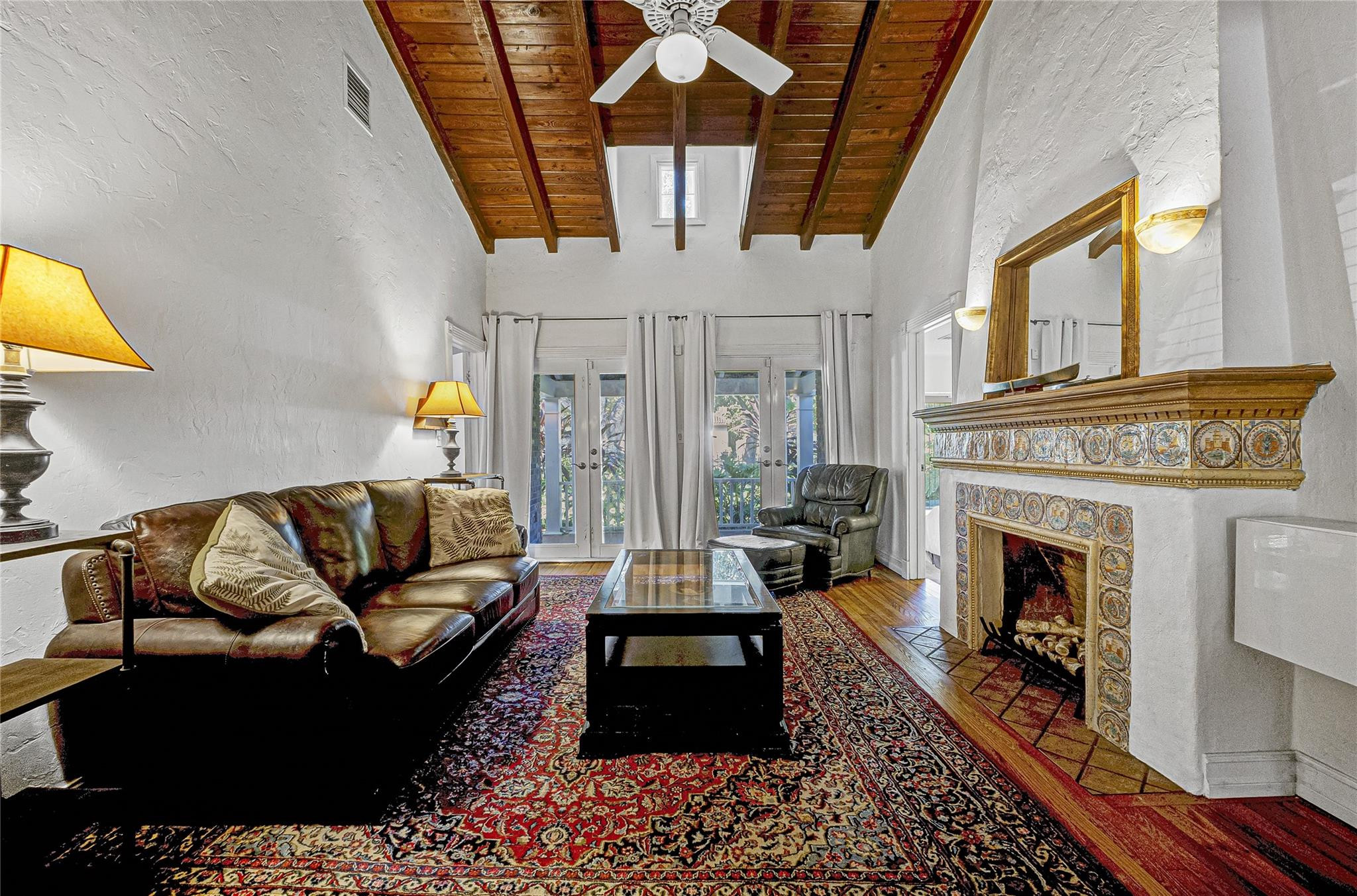 Rio Vista - Residential