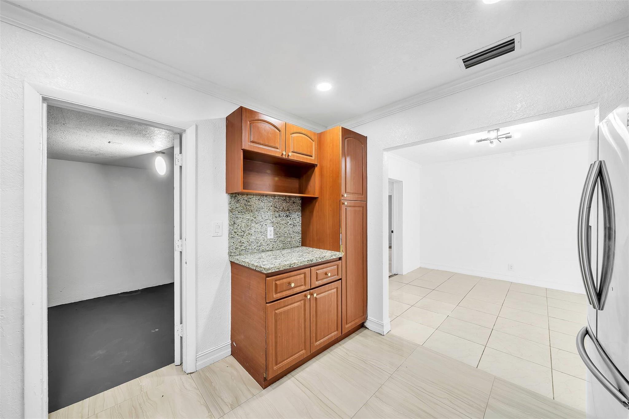 North Andrews Gardens 30- - Residential