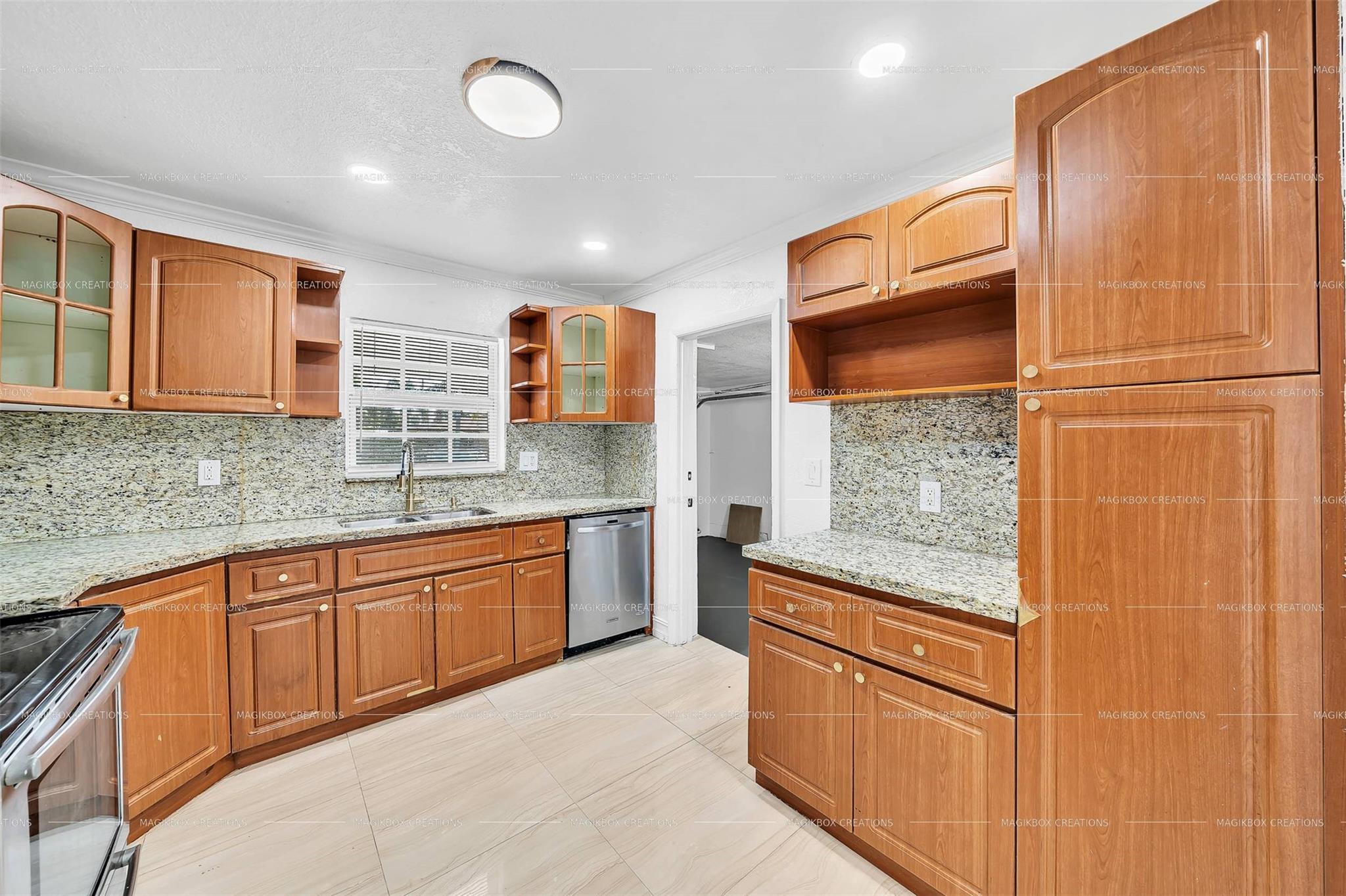 North Andrews Gardens 30- - Residential