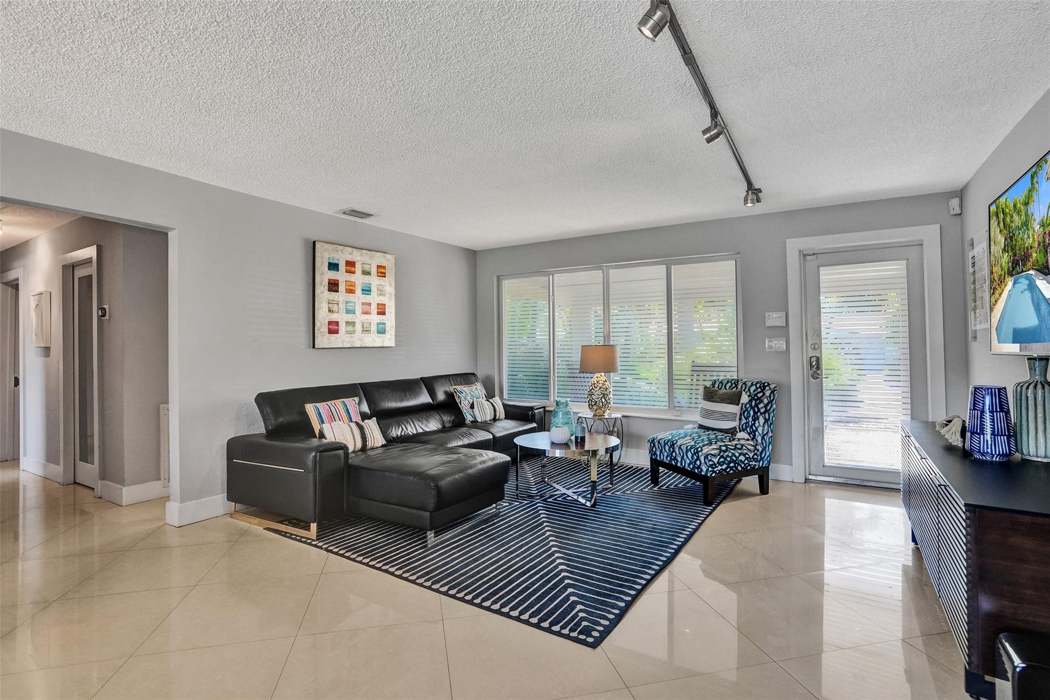 Tropical Manors Add 35-1 - Residential