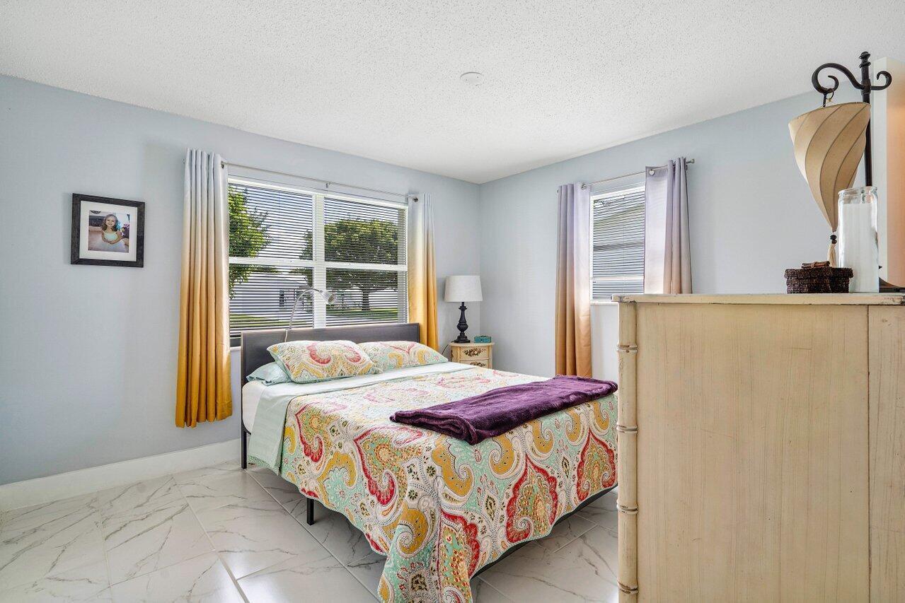 PALM BEACH LEISUREVILLE SEC 5 - Residential