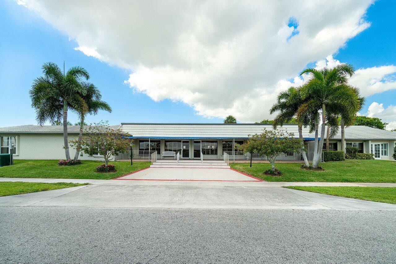 PALM BEACH LEISUREVILLE SEC 5 - Residential