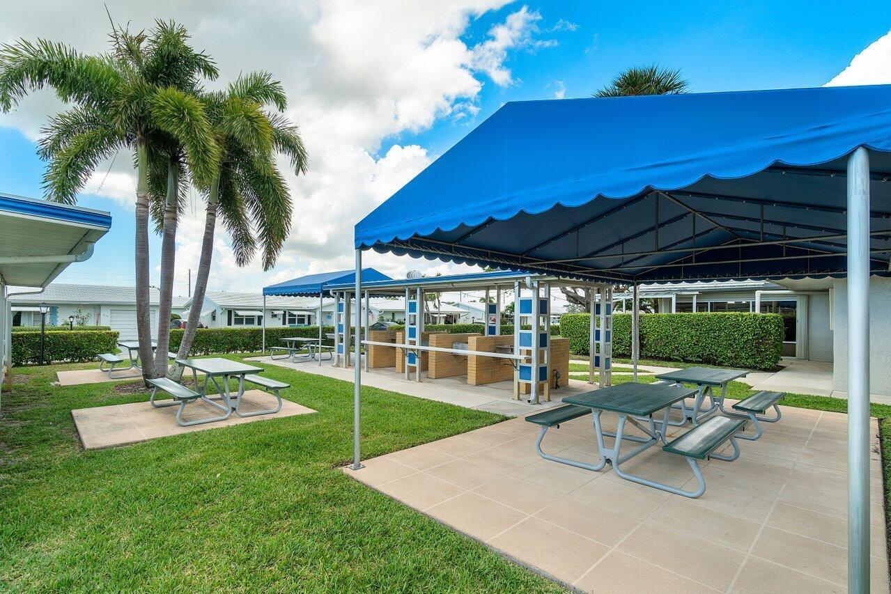 PALM BEACH LEISUREVILLE SEC 5 - Residential