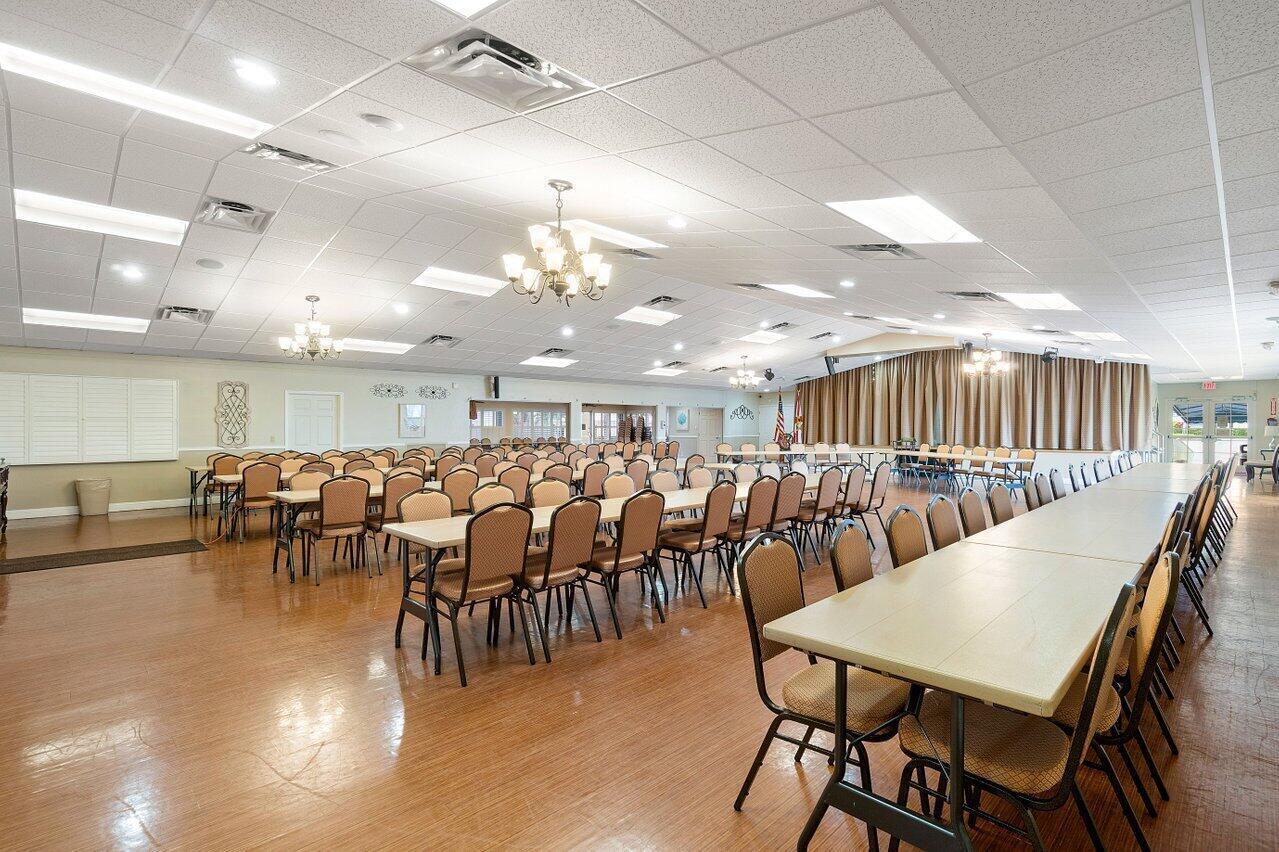 PALM BEACH LEISUREVILLE SEC 5 - Residential