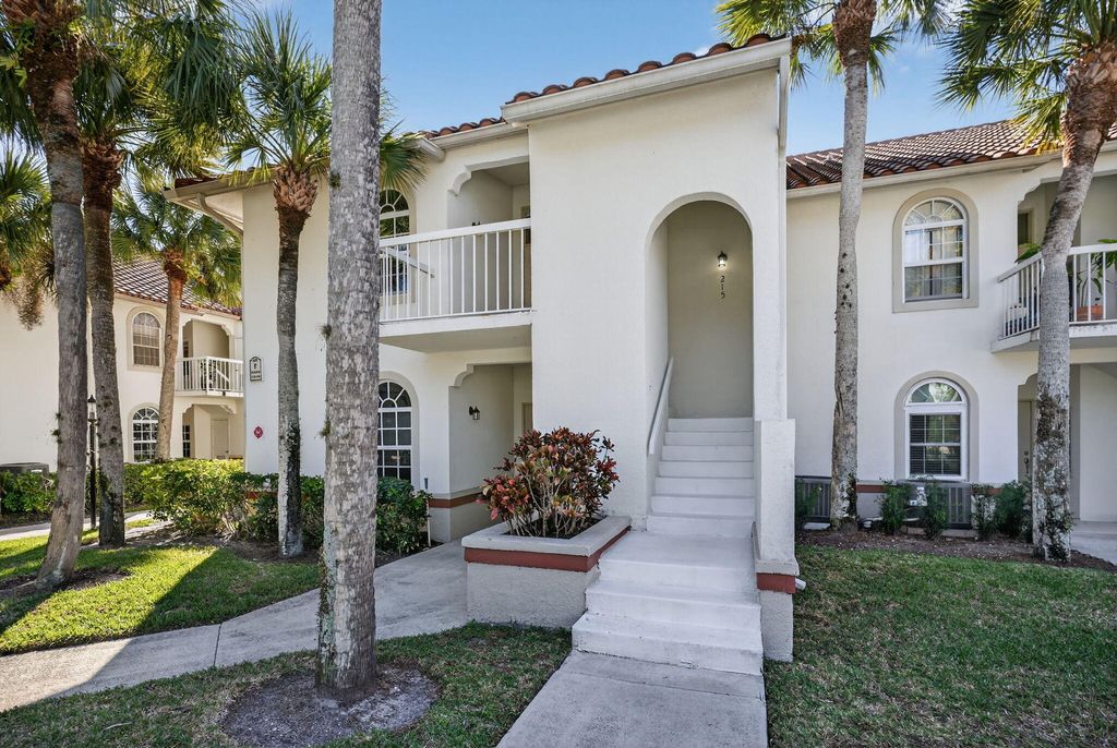 Photo of 215 Cypress Point Drive, Palm Beach Gardens, FL 33418 (MLS # R11160550)
