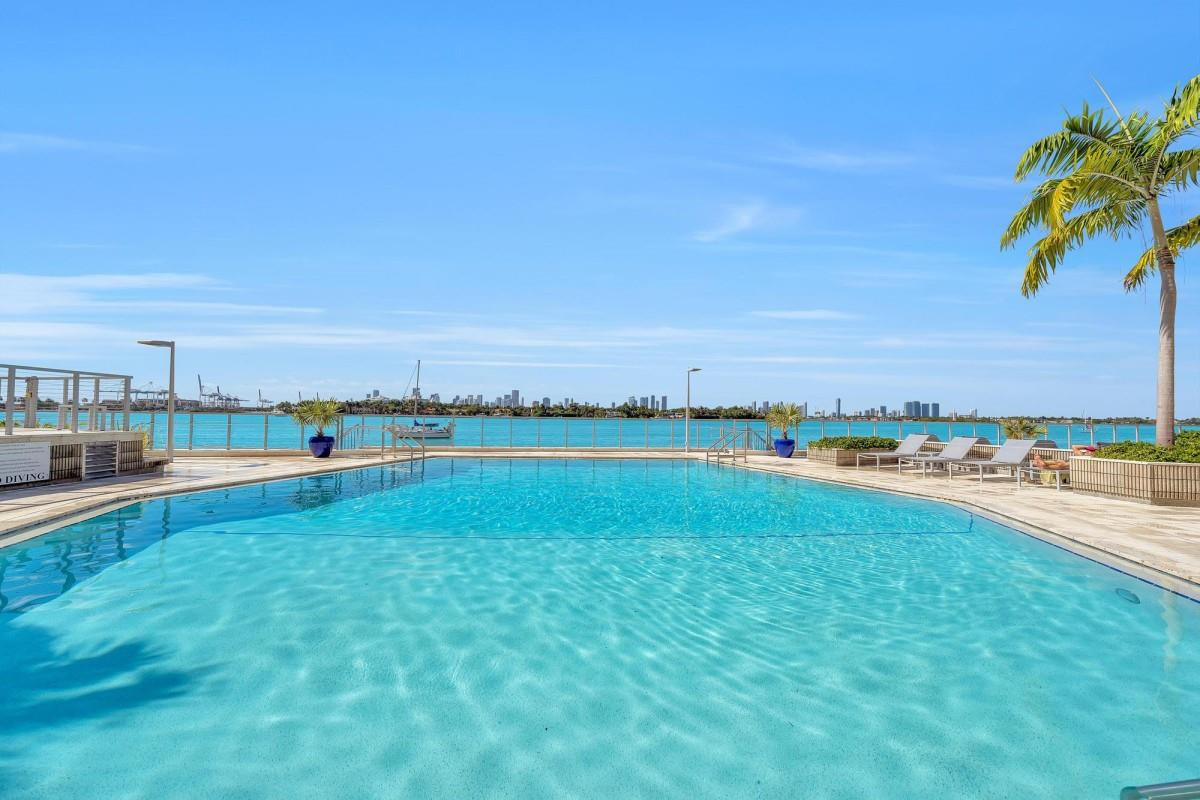 South Bay Club Condo - Residential Lease