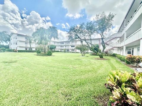 583 Fanshaw N Boca Raton FL 33434