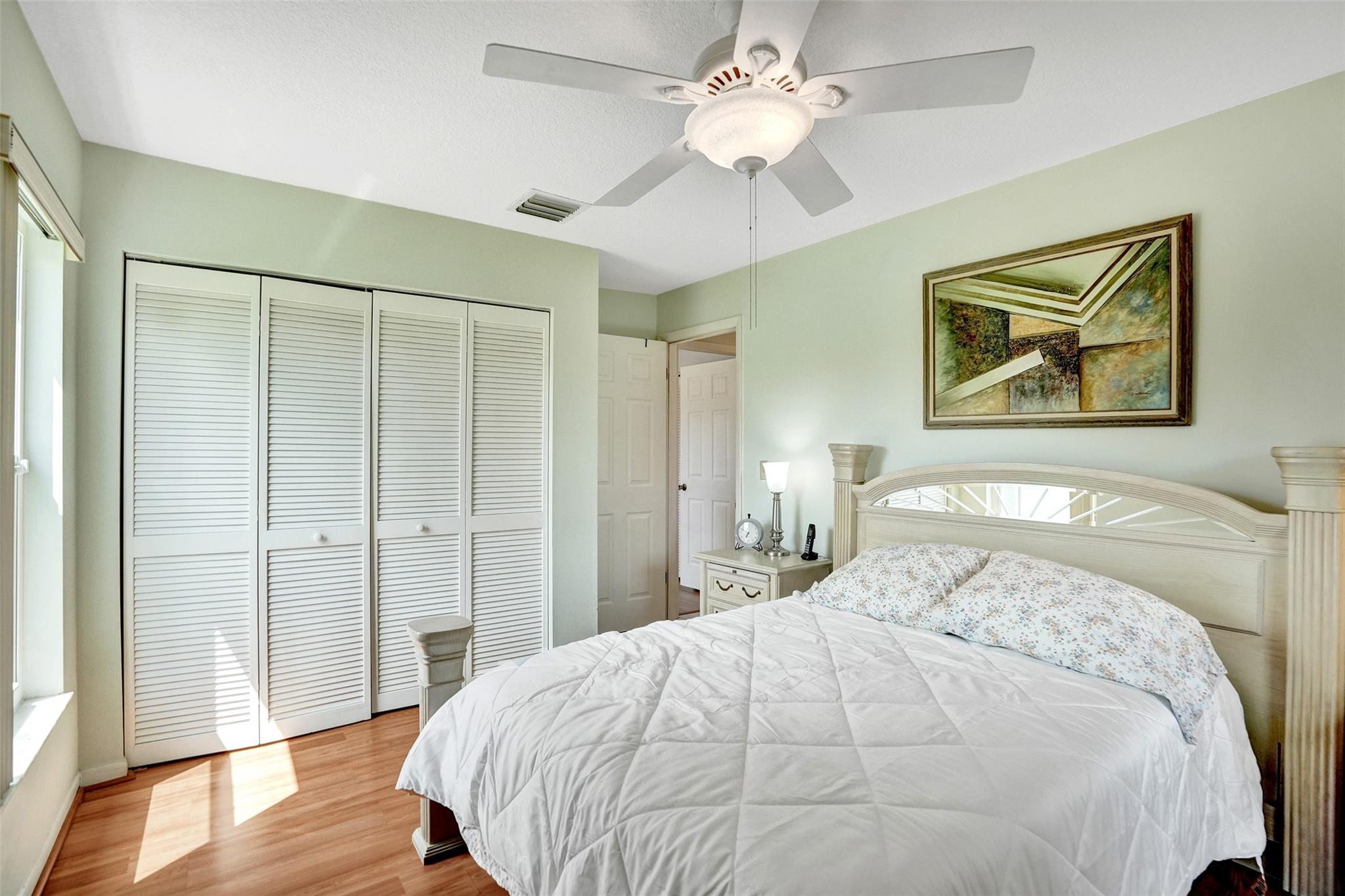 Sunflower Margate 82-38 B - Residential