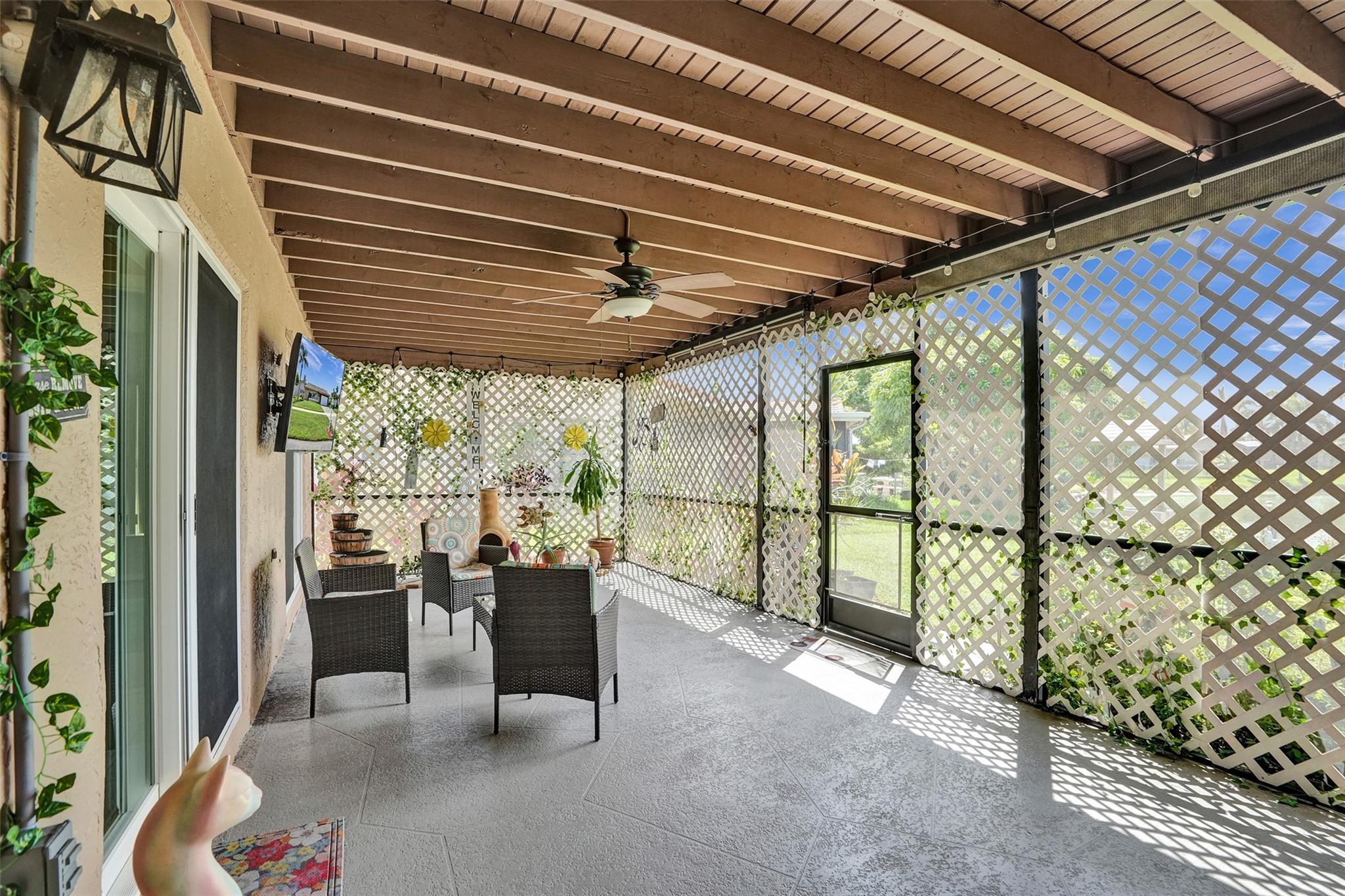 Sunflower Margate 82-38 B - Residential