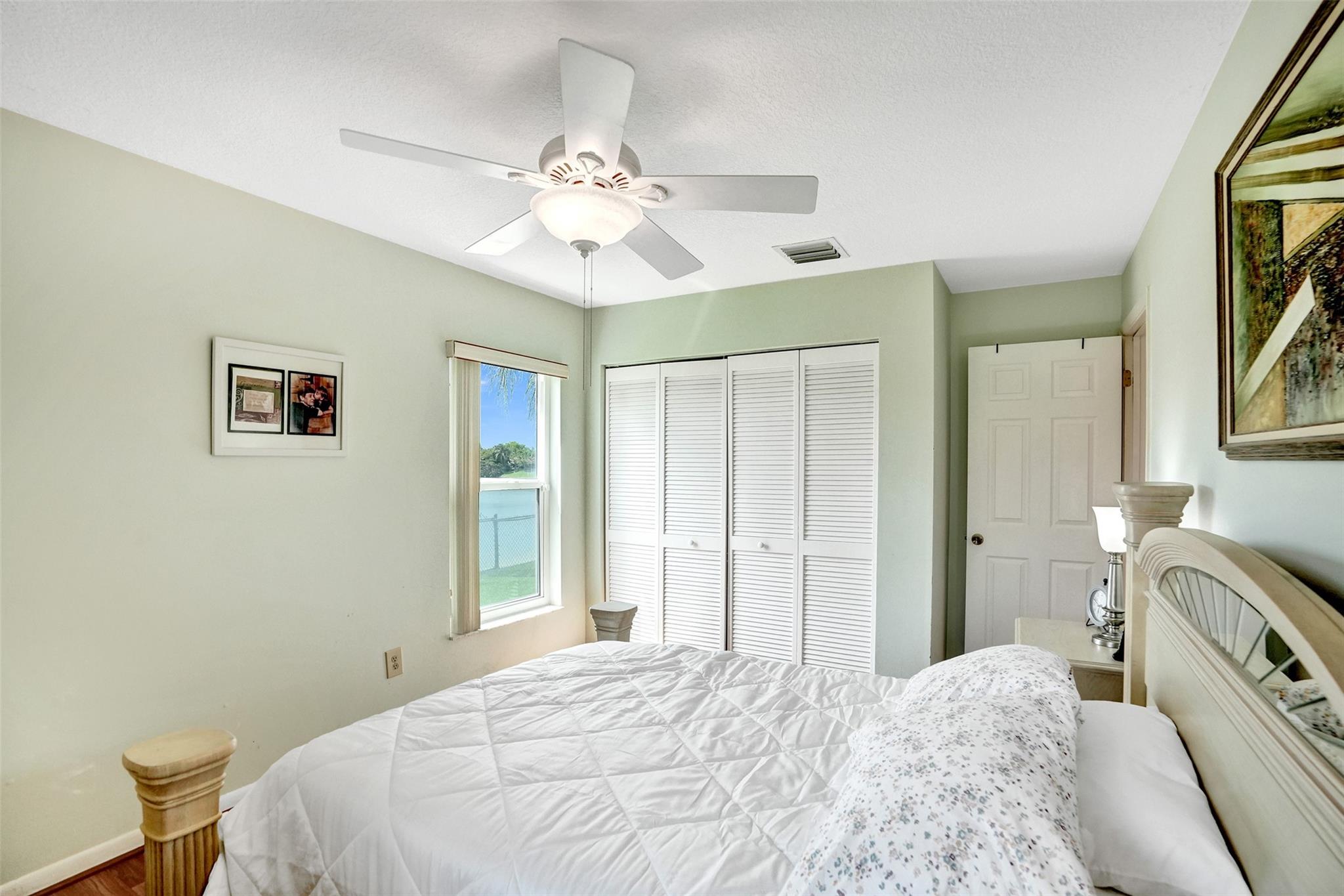 Sunflower Margate 82-38 B - Residential
