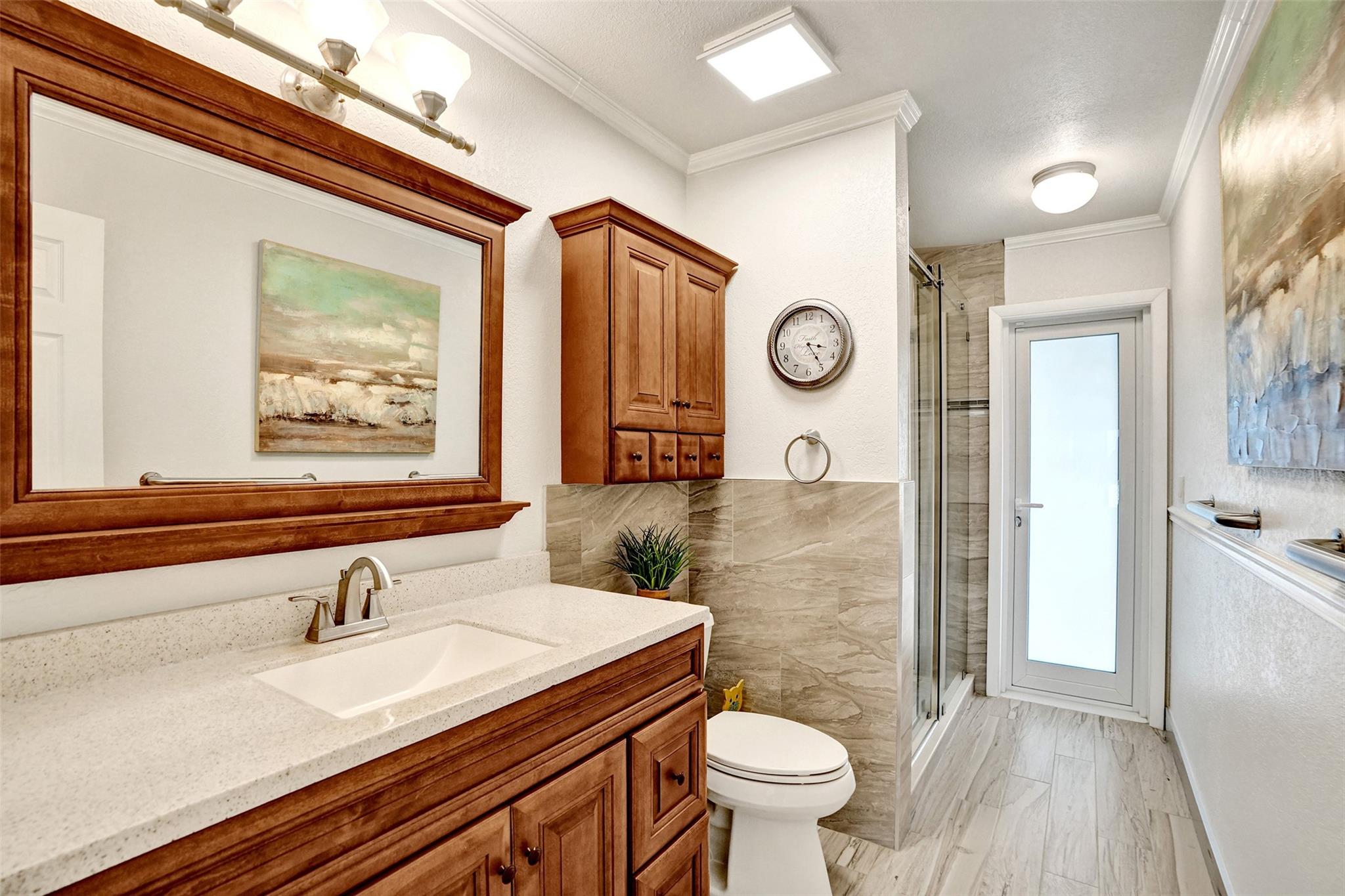 Sunflower Margate 82-38 B - Residential