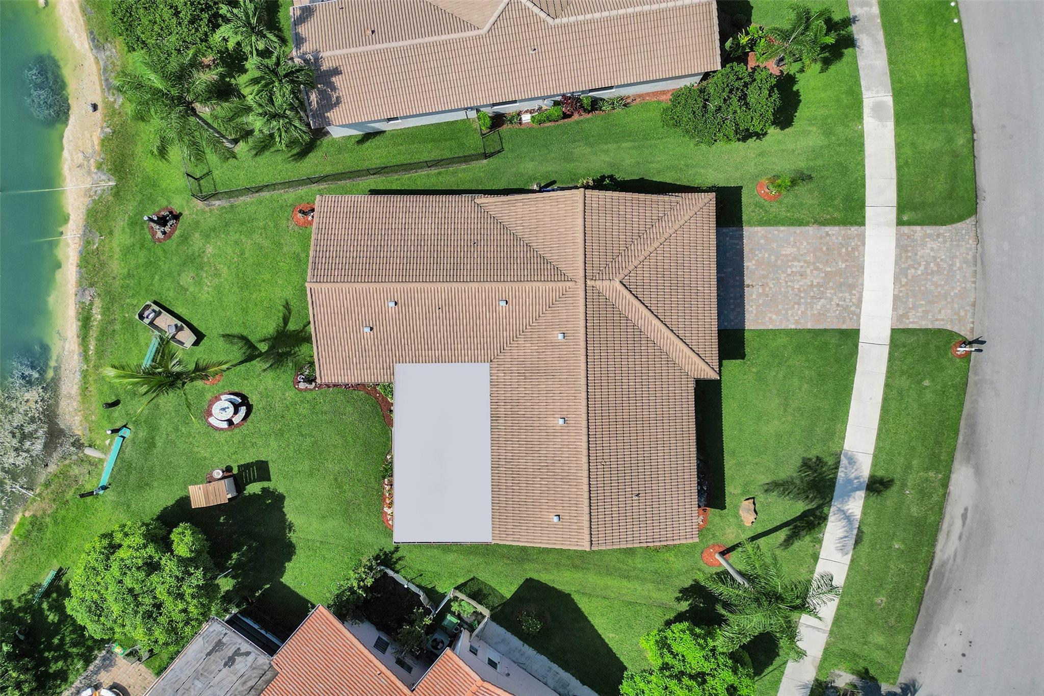 Sunflower Margate 82-38 B - Residential