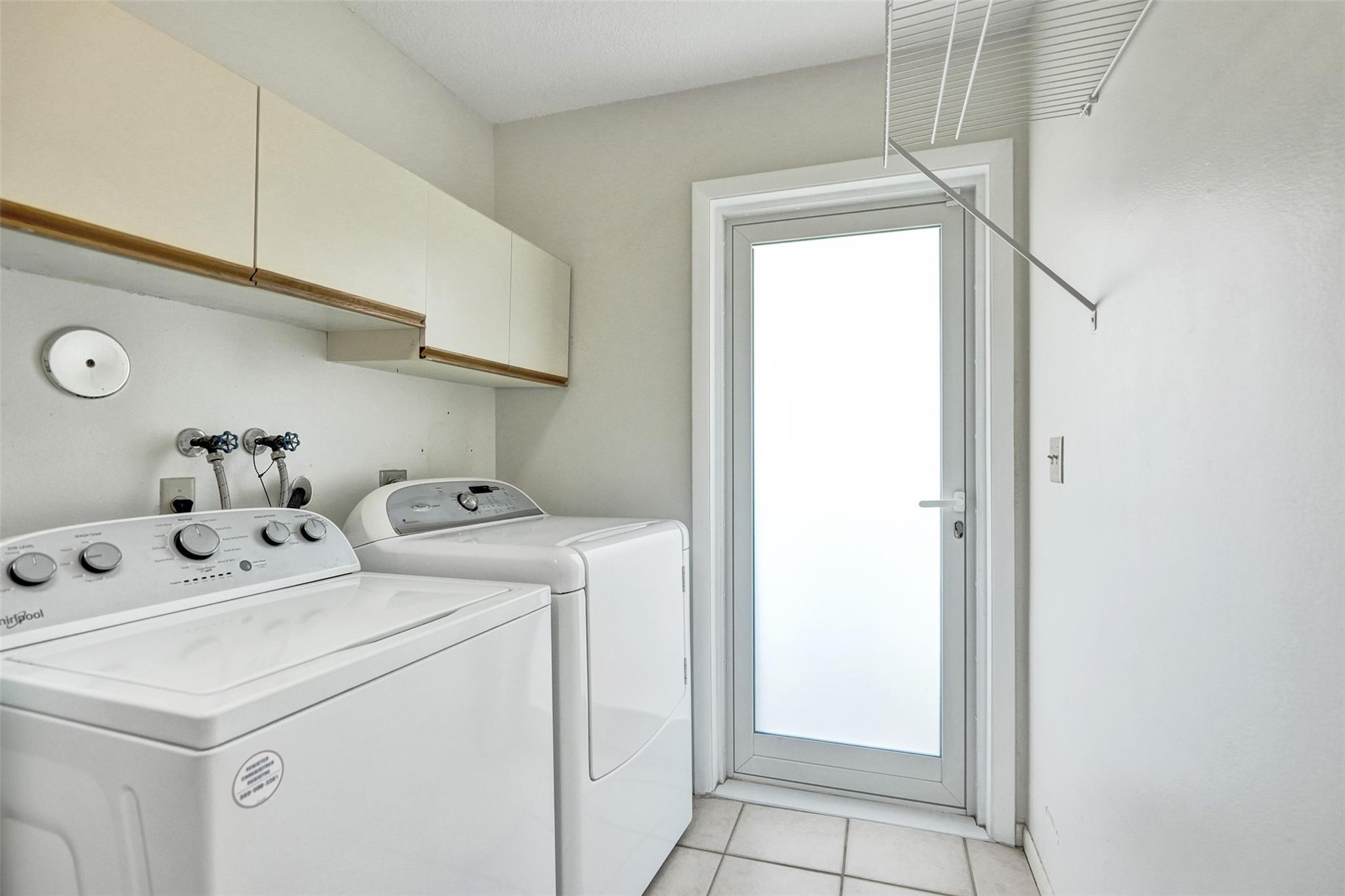 Sunflower Margate 82-38 B - Residential