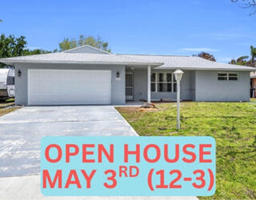 Photo of 1333 SE Bayharbor Street, Port Saint Lucie, FL 34983 (MLS # B26020087)