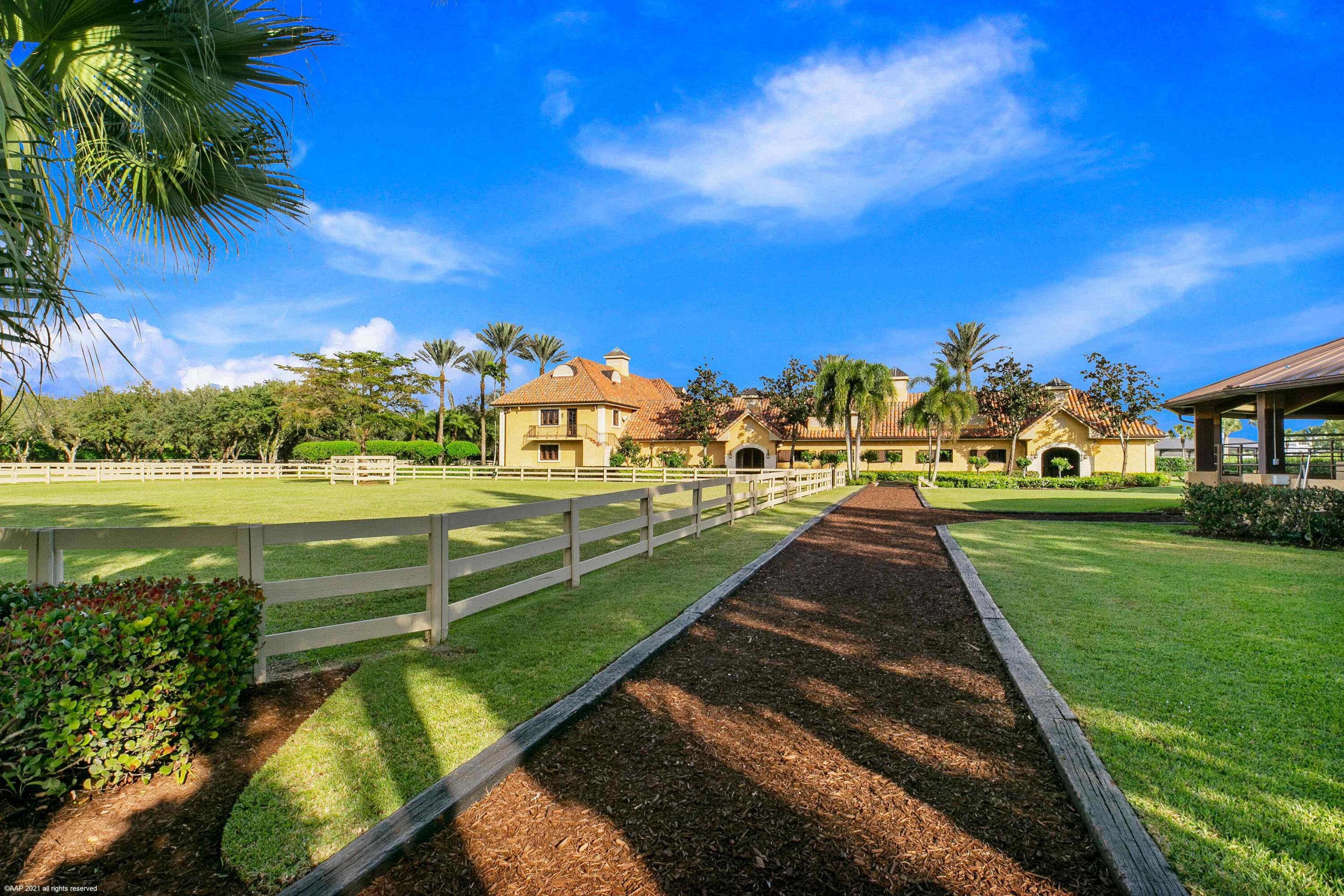 GRAND PRIX VILLAGE - Residential