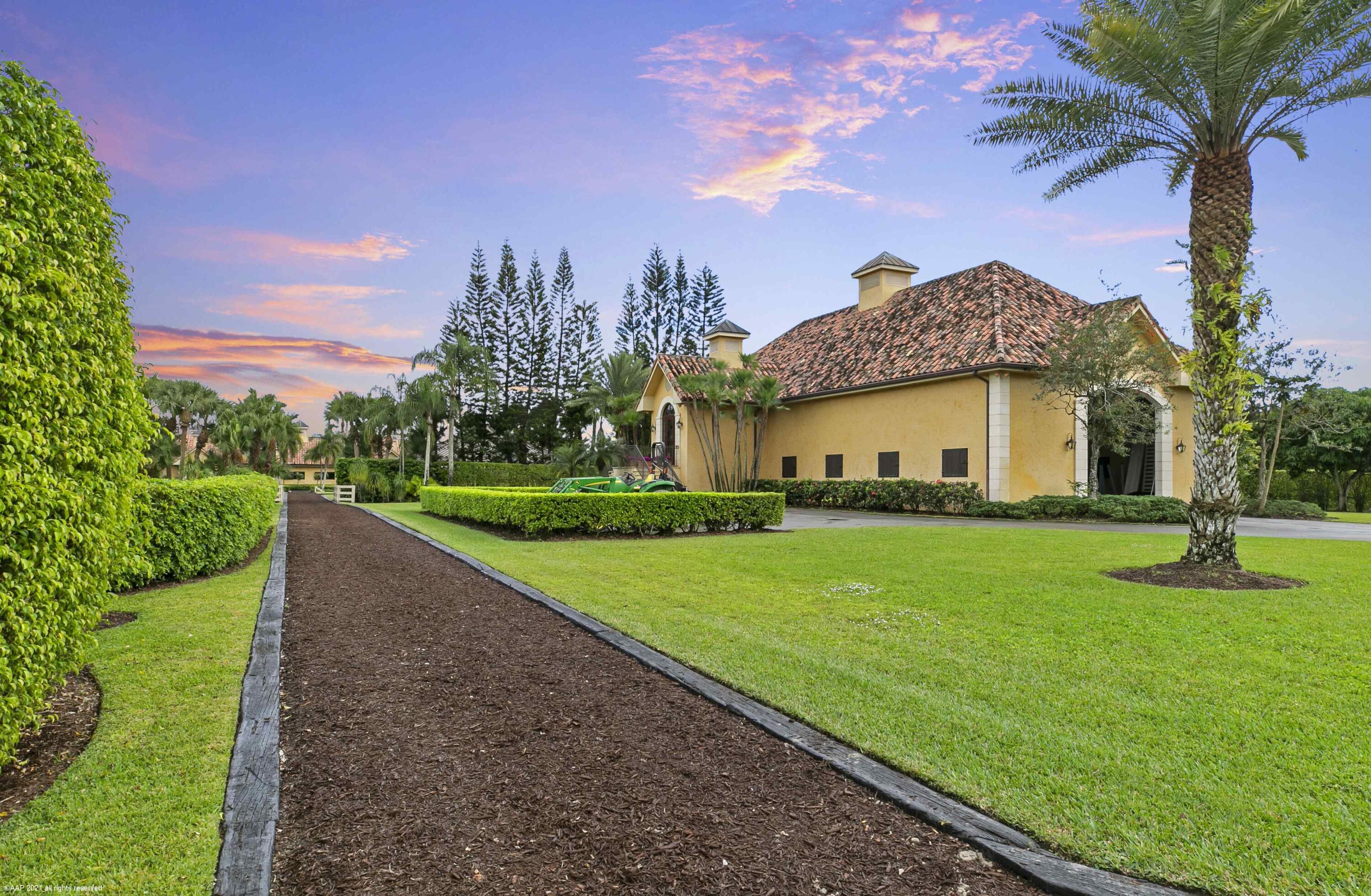 GRAND PRIX VILLAGE - Residential