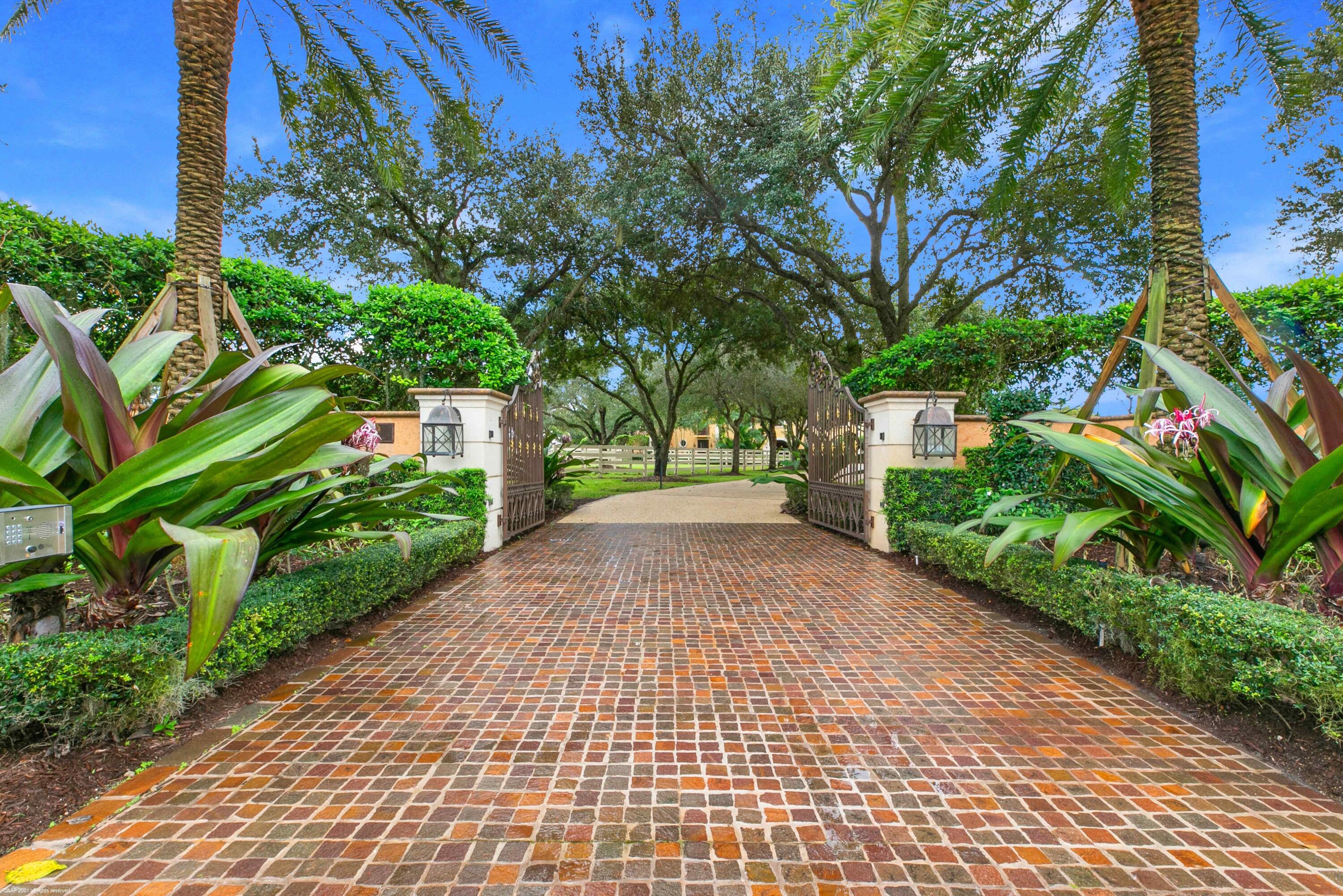 GRAND PRIX VILLAGE - Residential