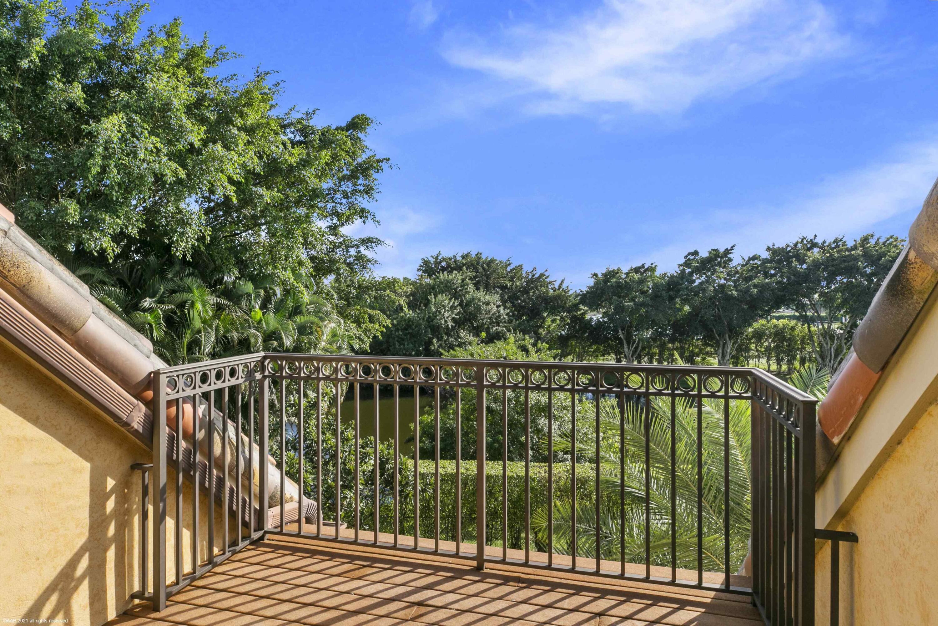 GRAND PRIX VILLAGE - Residential