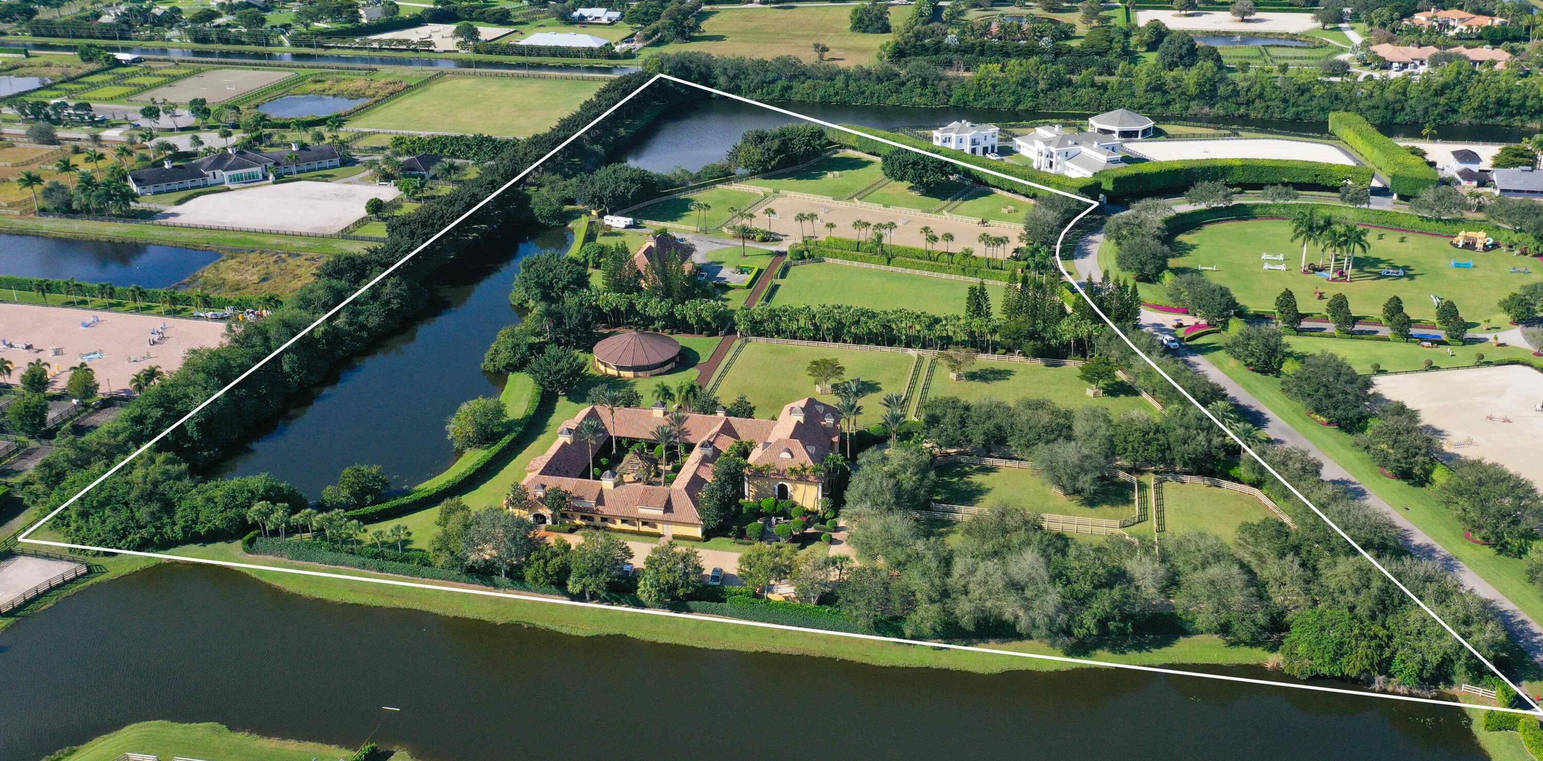 GRAND PRIX VILLAGE - Residential