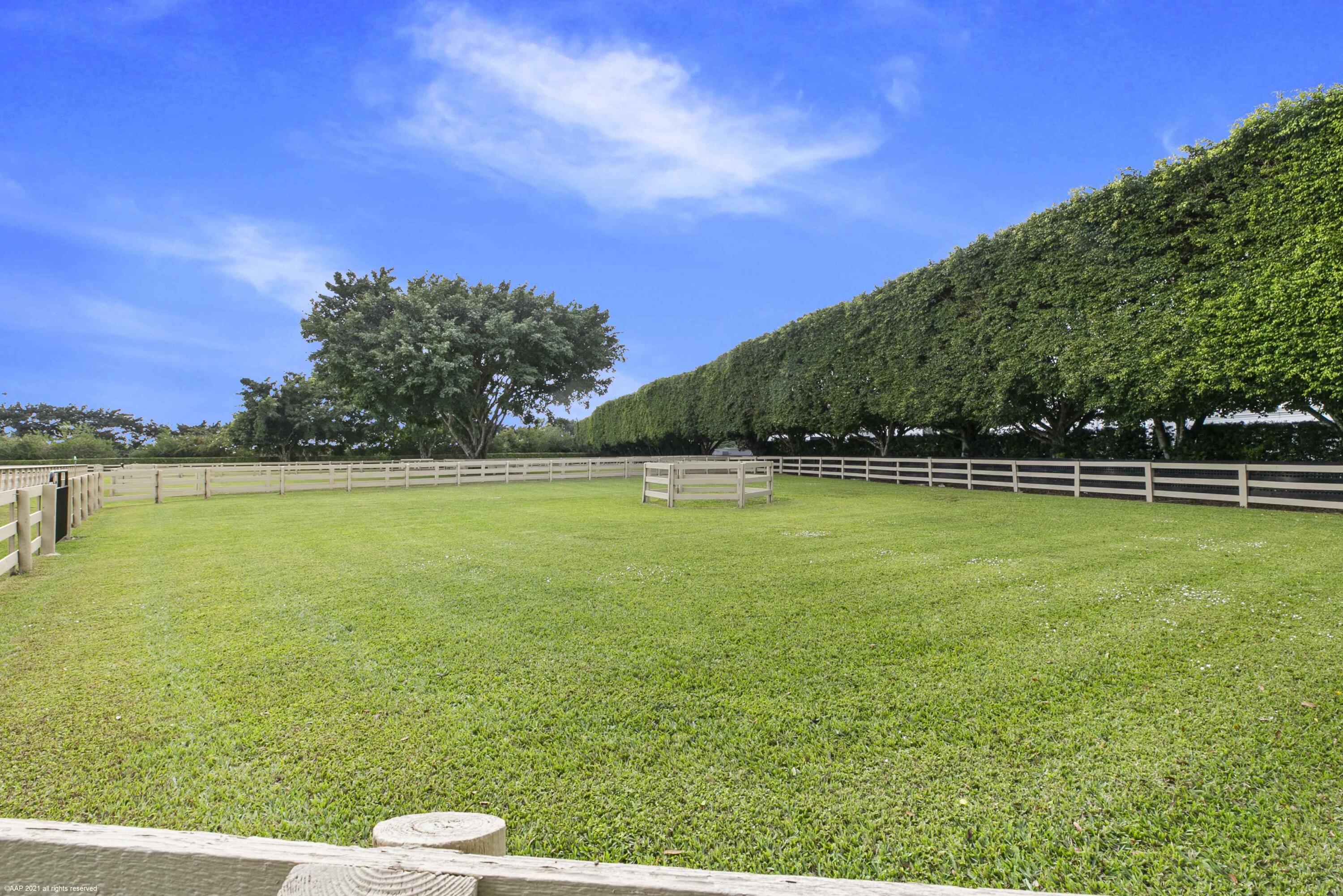 GRAND PRIX VILLAGE - Residential