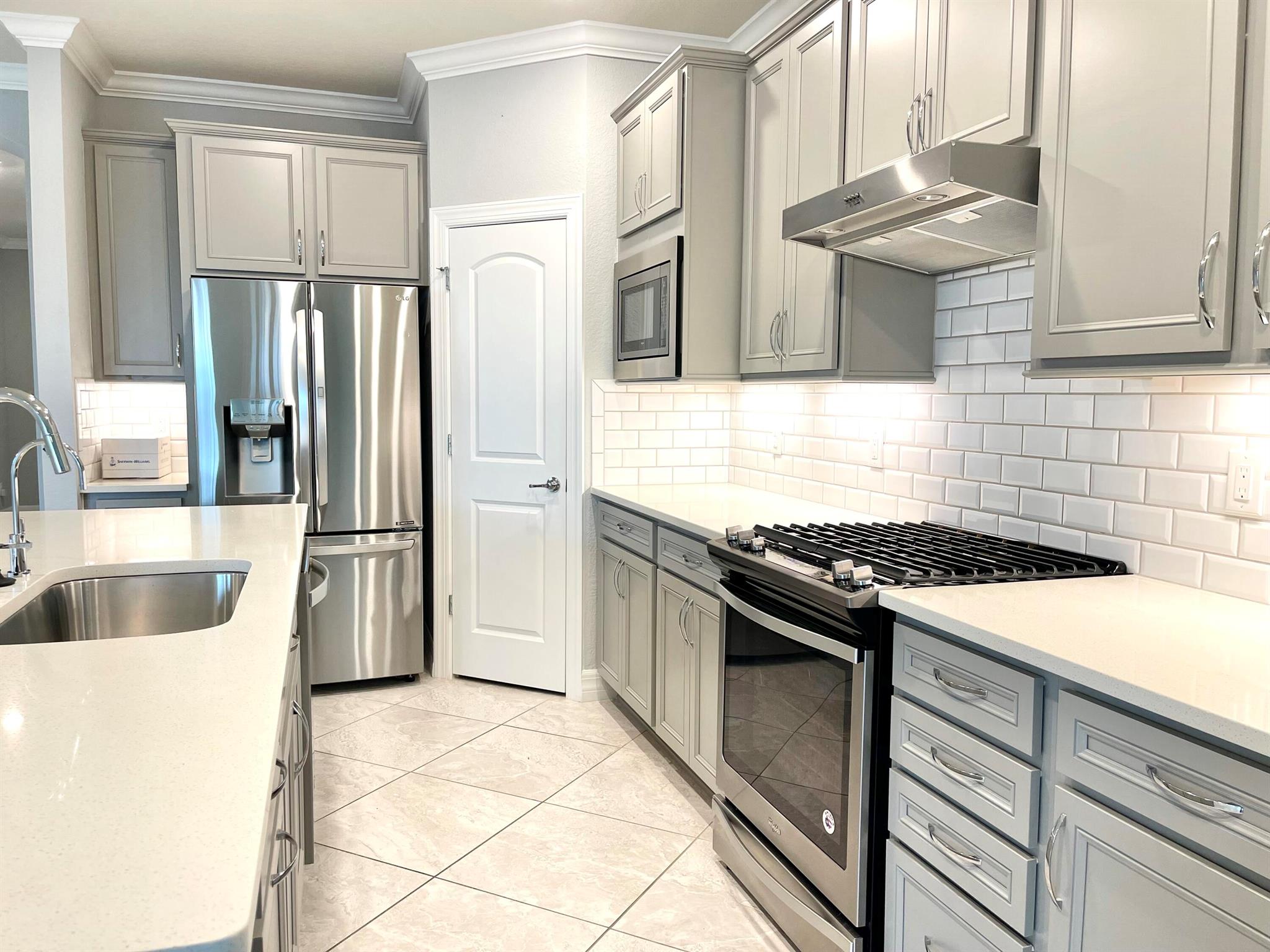 DEL WEBB AT TRADITION - Residential