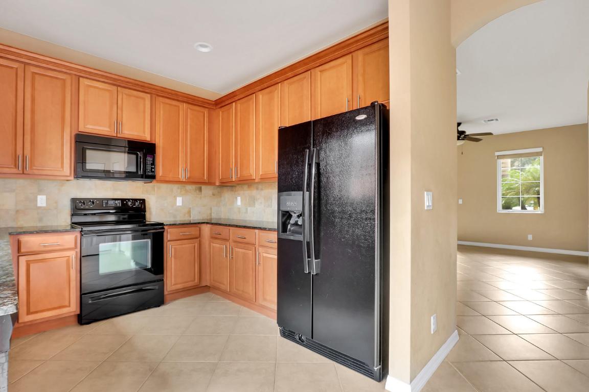 CANTERBURY PLACE - Residential Lease