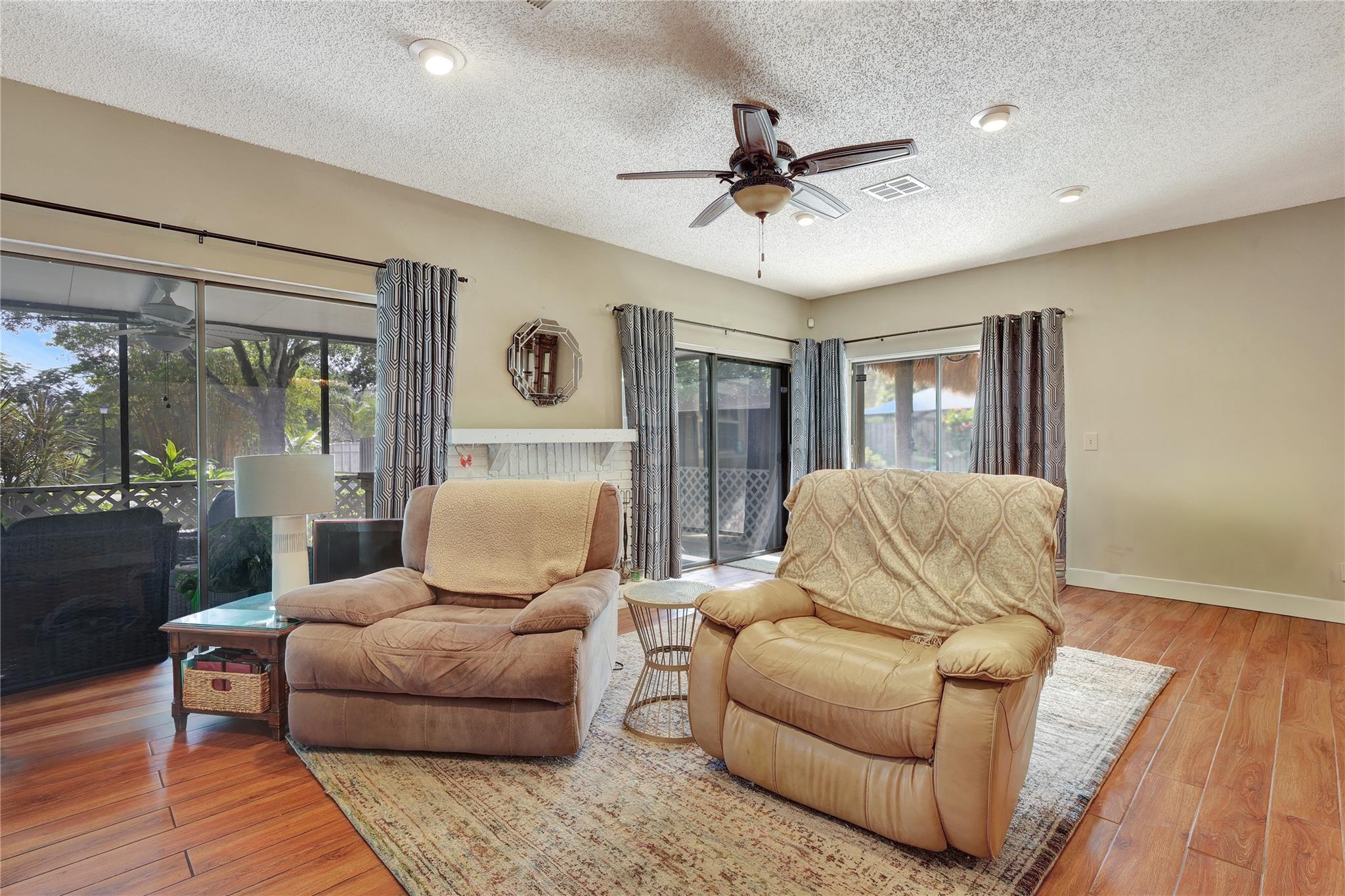 Stonebridge Ph 1 91-9 B - Residential