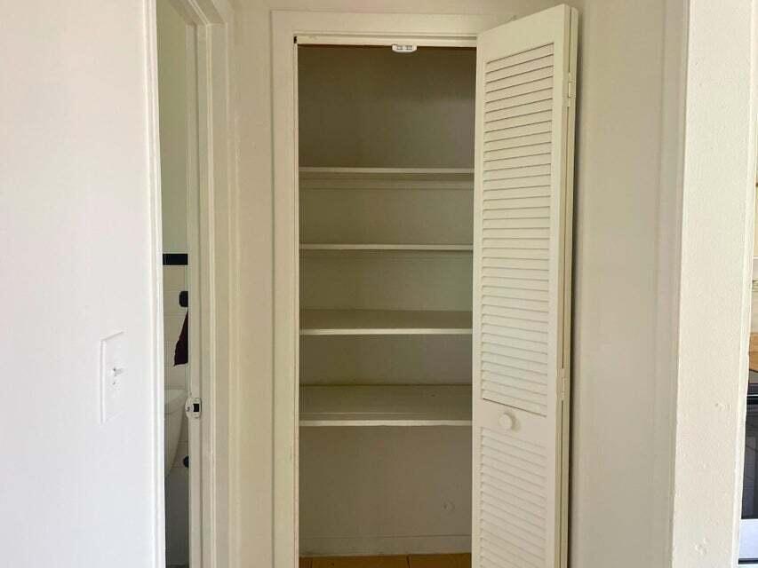 HIGH POINT - Residential Lease