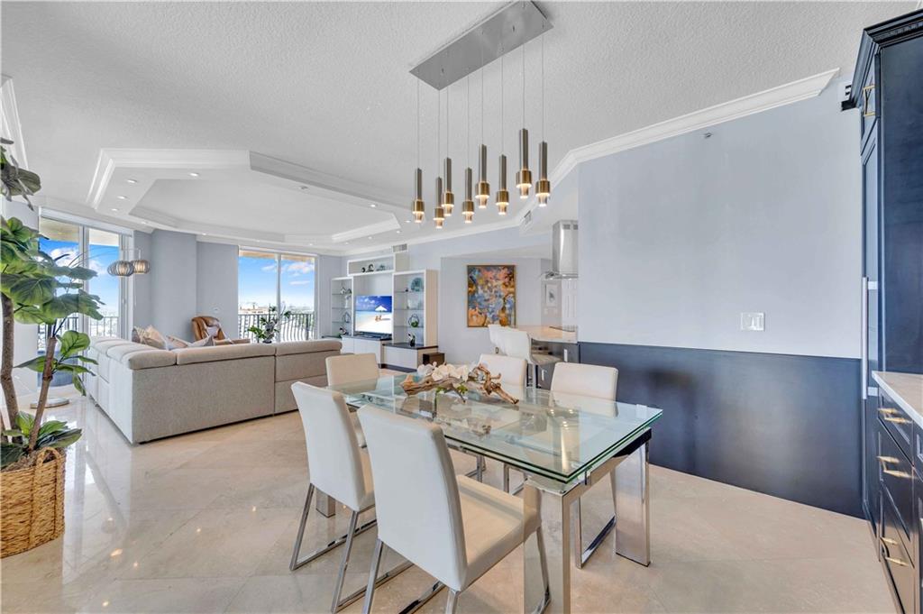 JACKSON TOWER LAS OLAS - Residential