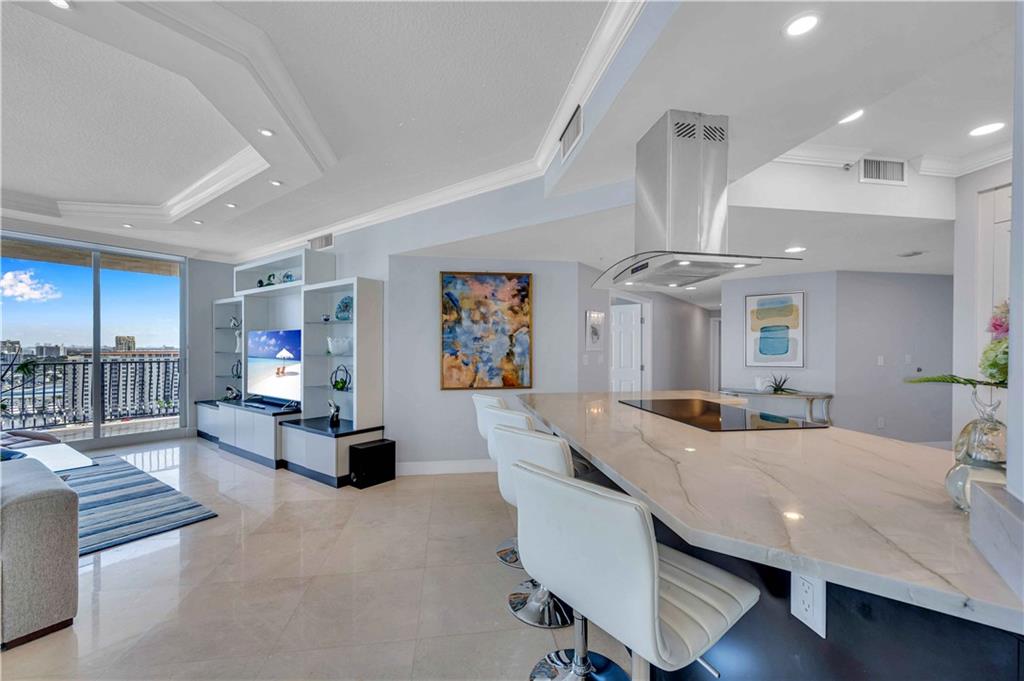 JACKSON TOWER LAS OLAS - Residential
