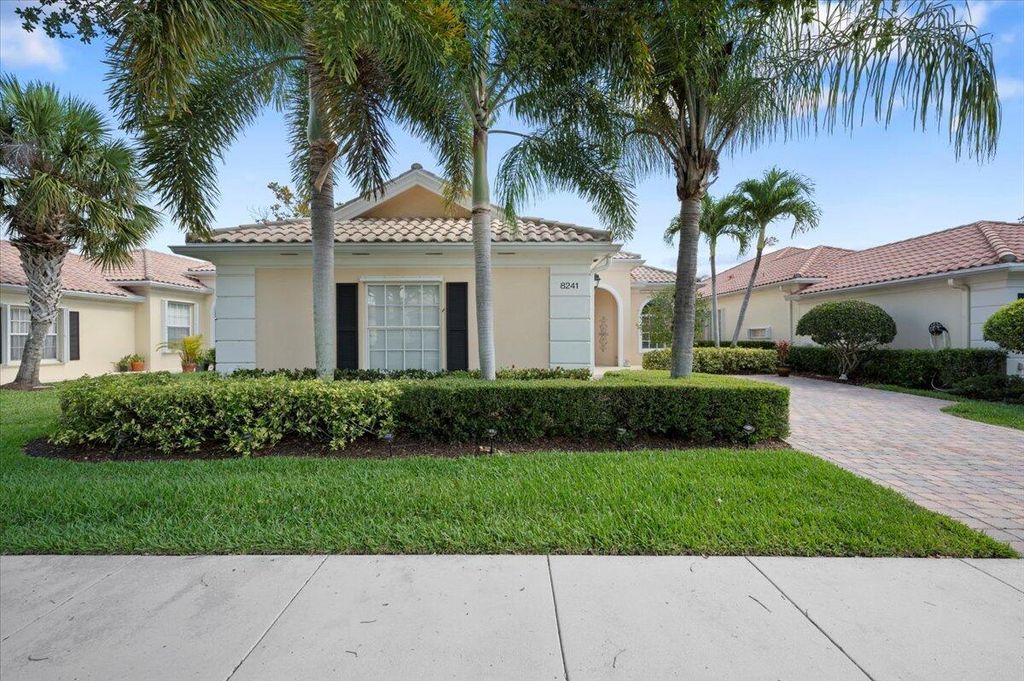 Photo of 8241 Tobago Lane, Wellington, FL 33414 (MLS # R10983110)