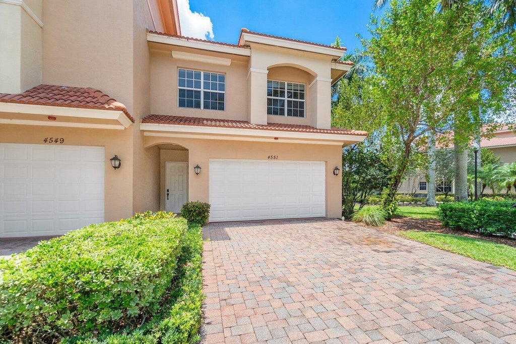 Photo of 4551 Artesa Way S, Palm Beach Gardens, FL 33418 (MLS # R10999111)