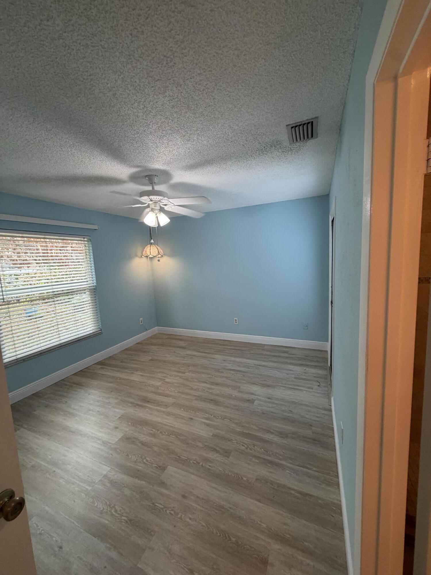 Port St Lucie Section 43 - Residential Lease