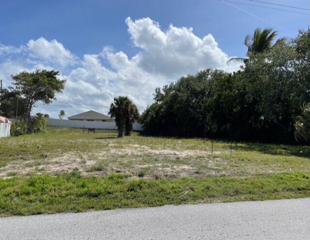 Photo of 0000 NE South Street, FL 34957 (MLS # R10786800)