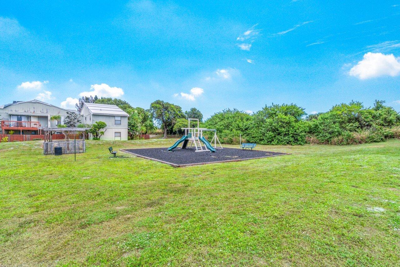 CROSSINGS OF BOYNTON BEACH CONDO - Residential Lease