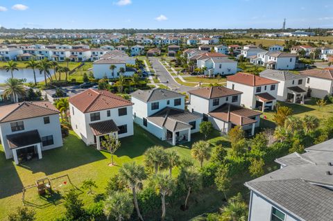 A home in Loxahatchee