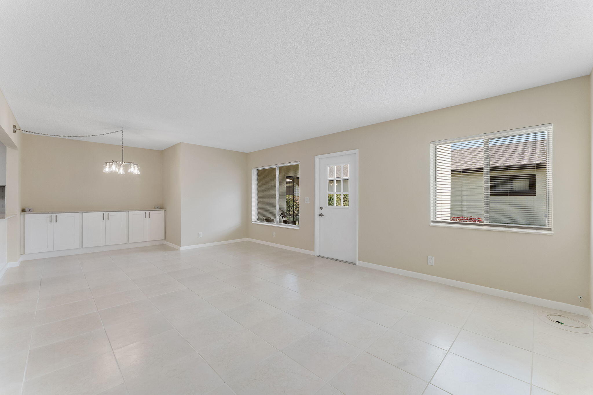 3492 La Mar Court C-1