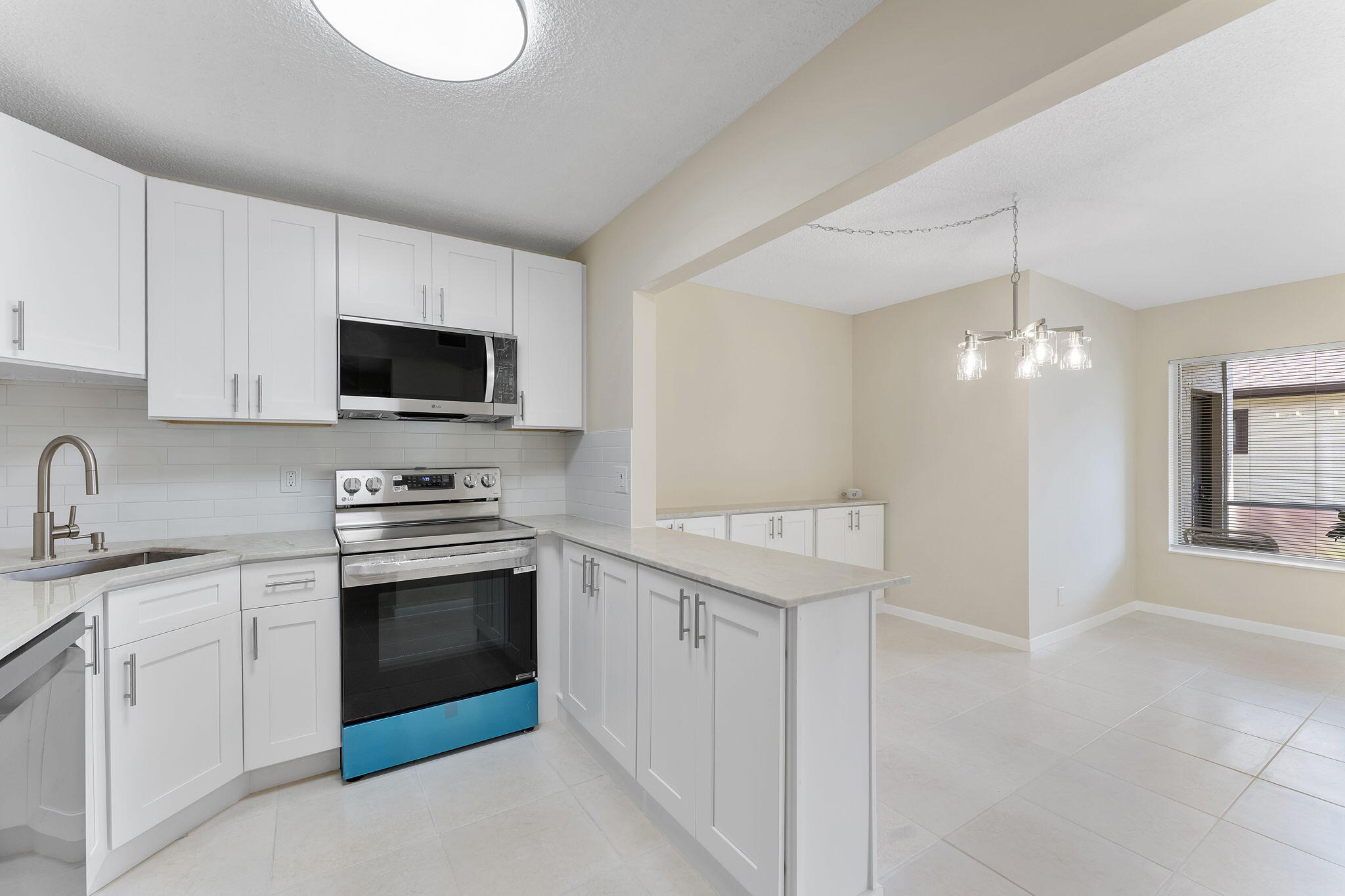 LA PINATA CONDO - Residential