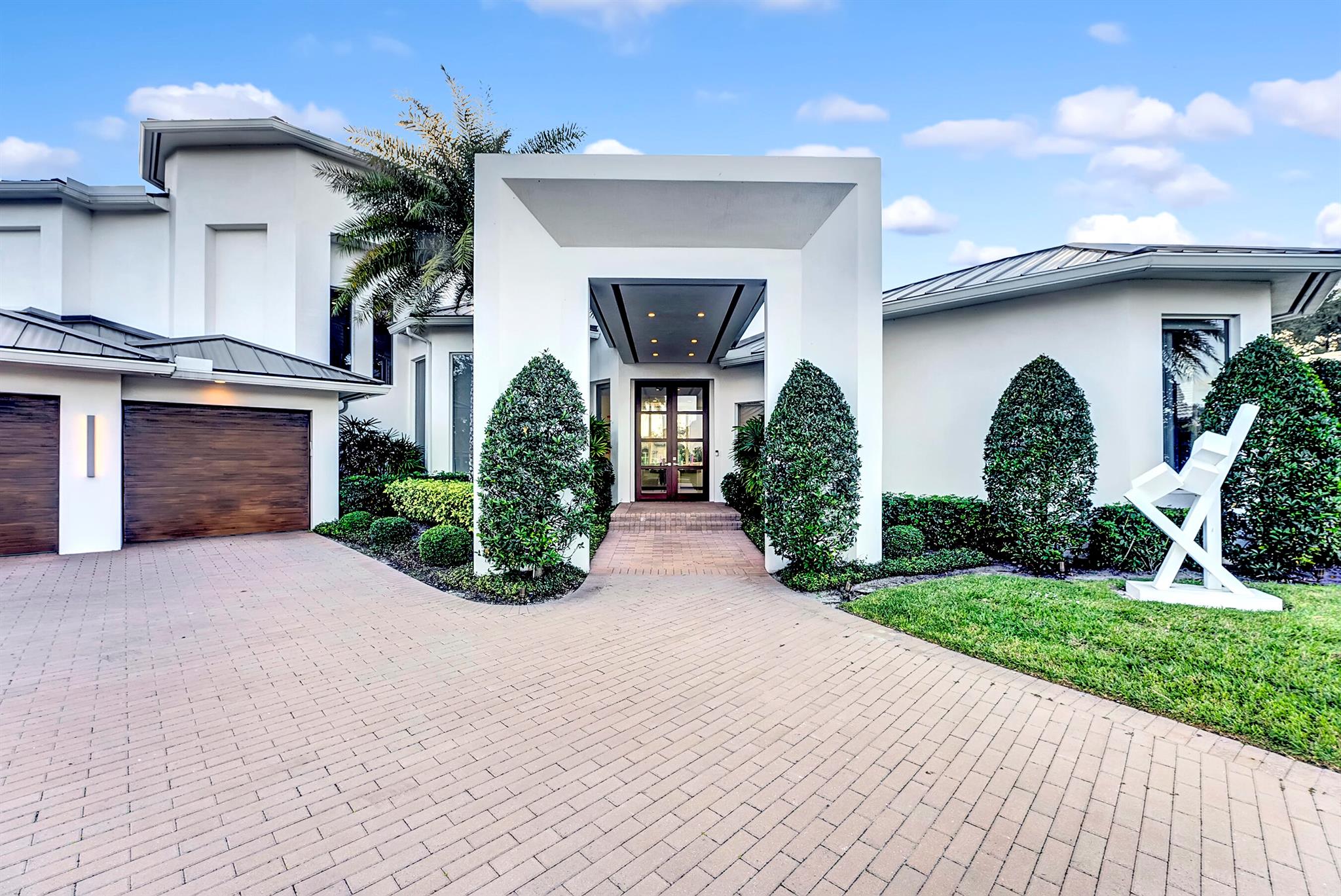 Delaire Country CLub - Residential