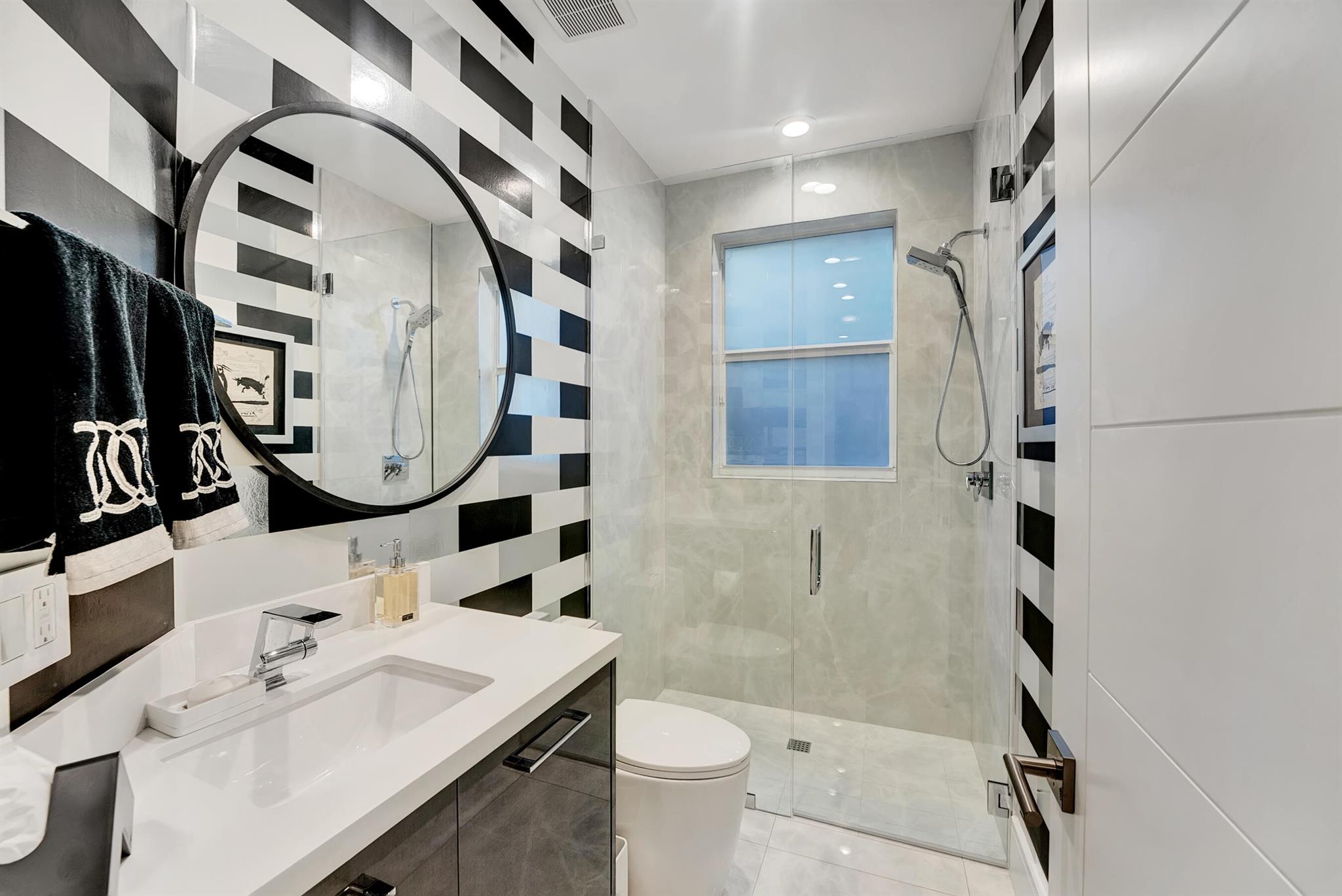 Delaire Country CLub - Residential