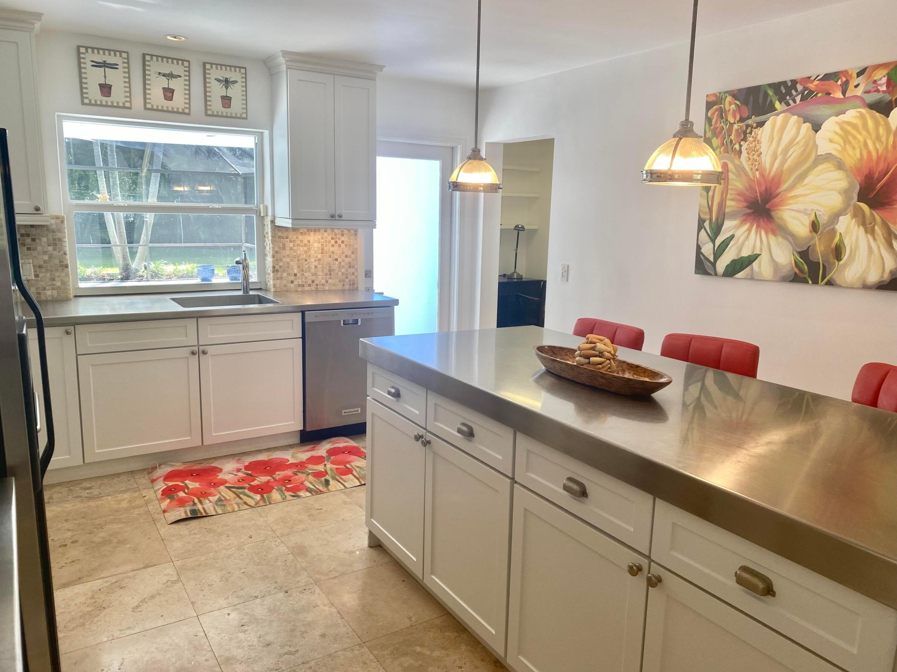 PALM BEACH FARMS CO 10 - Residential Lease