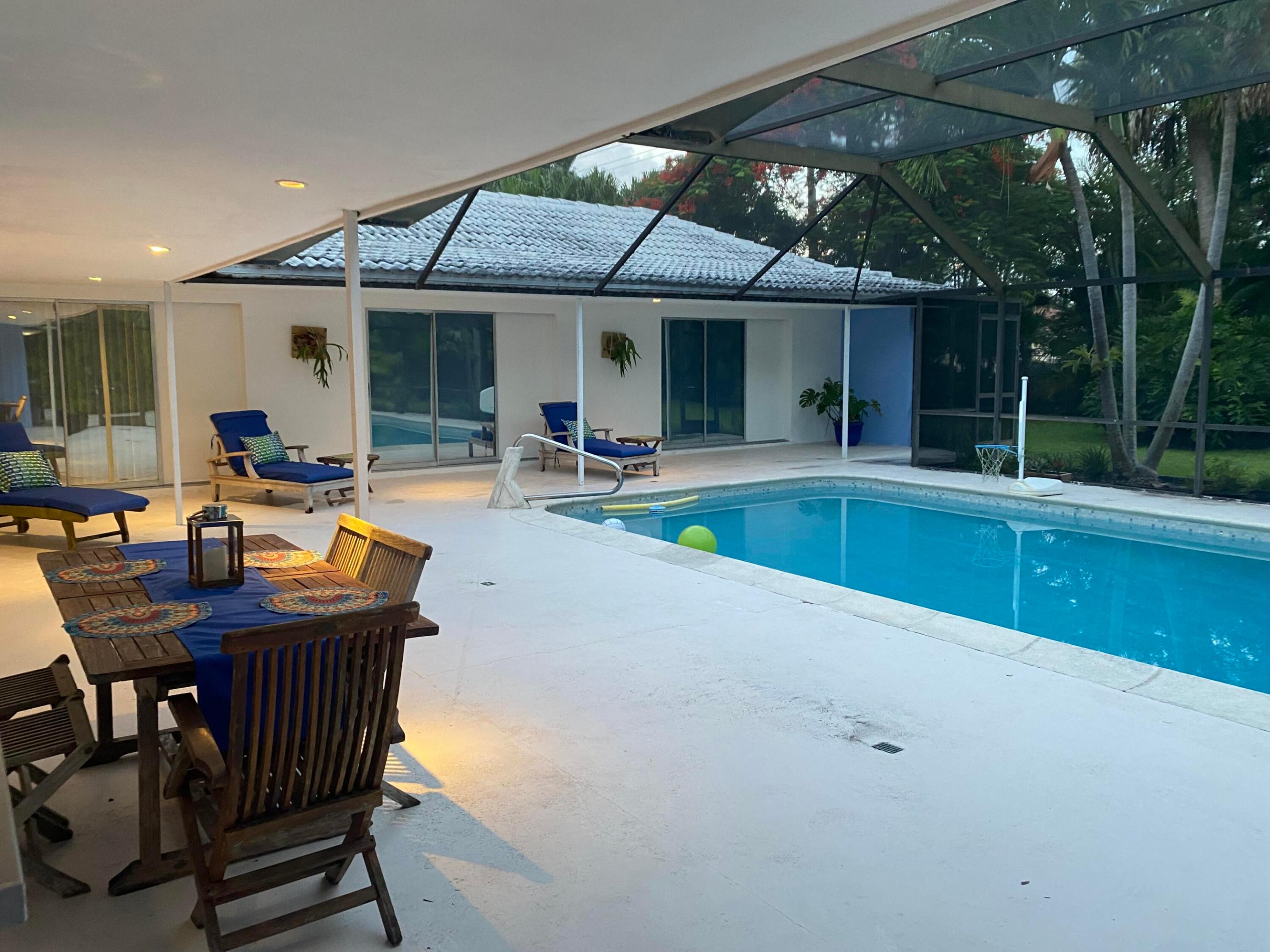 PALM BEACH FARMS CO 10 - Residential Lease