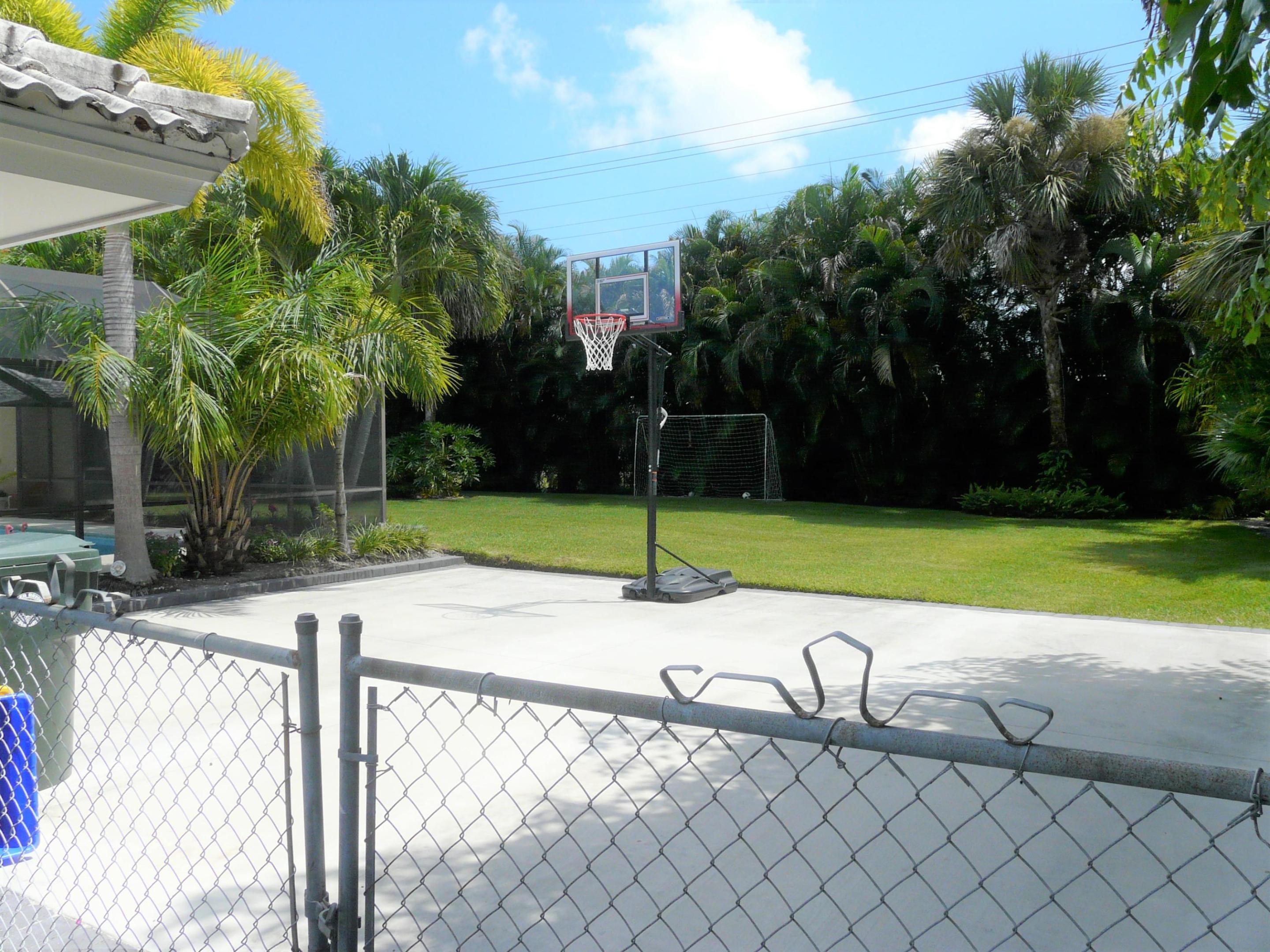 PALM BEACH FARMS CO 10 - Residential Lease