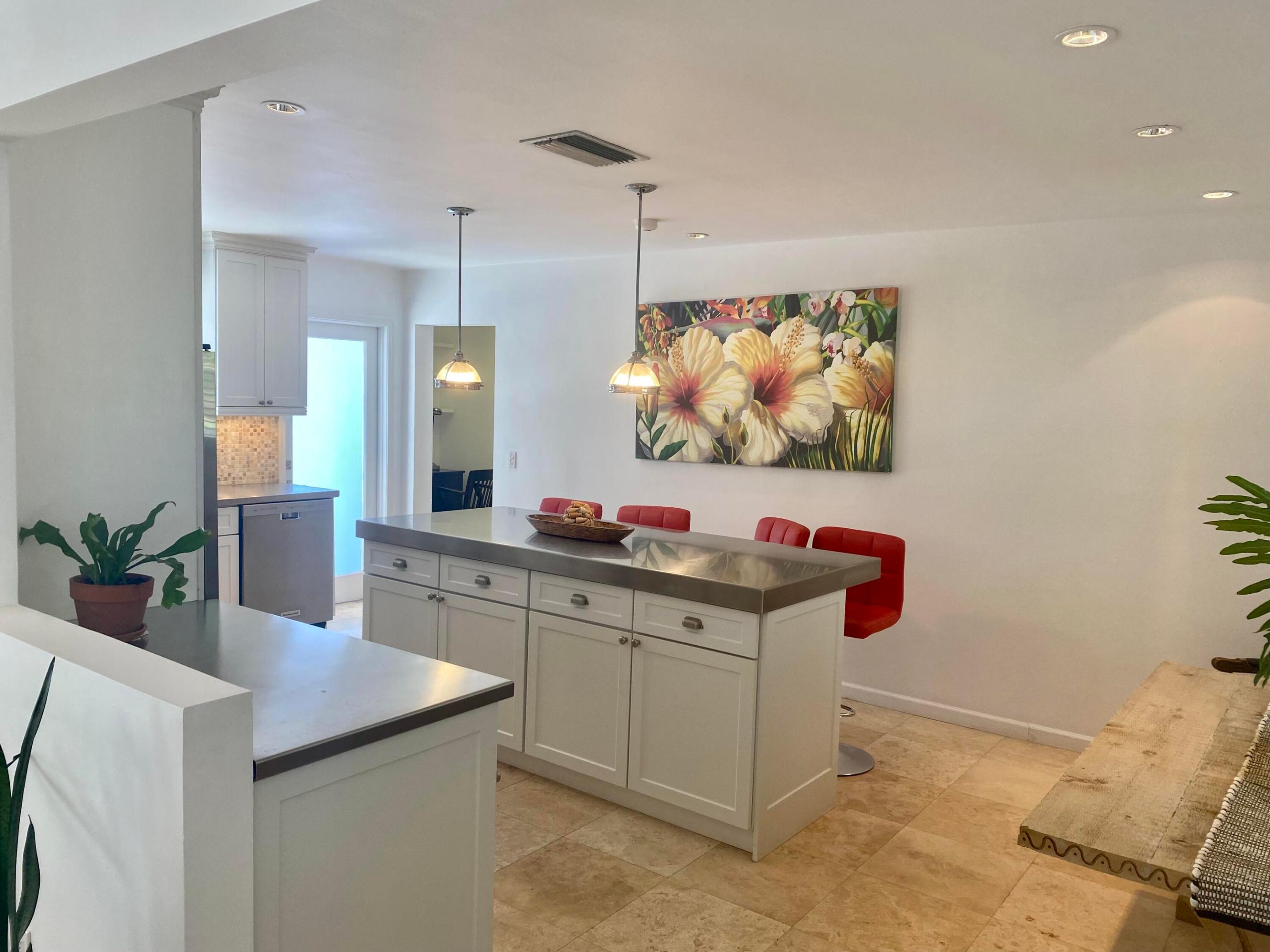 PALM BEACH FARMS CO 10 - Residential Lease