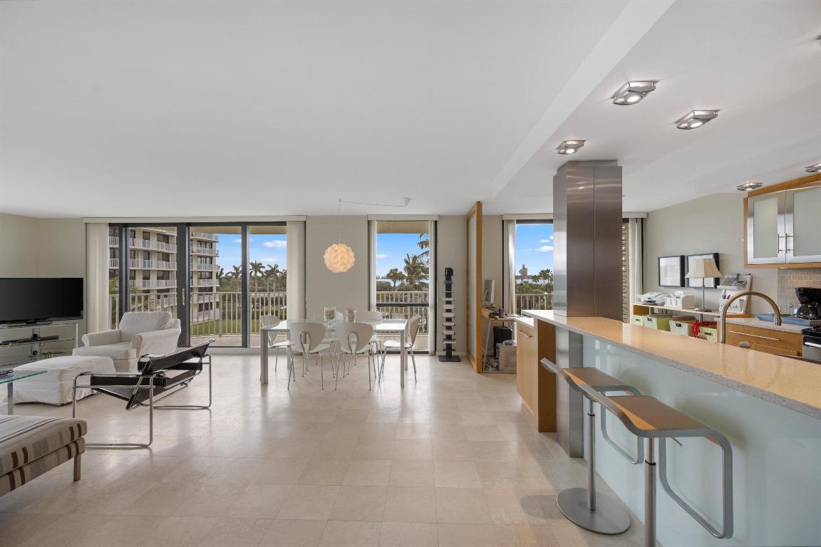 3360 S Ocean Boulevard 3 G I