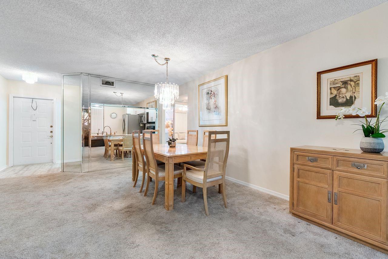 SUNRISE LAKES IV - Residential