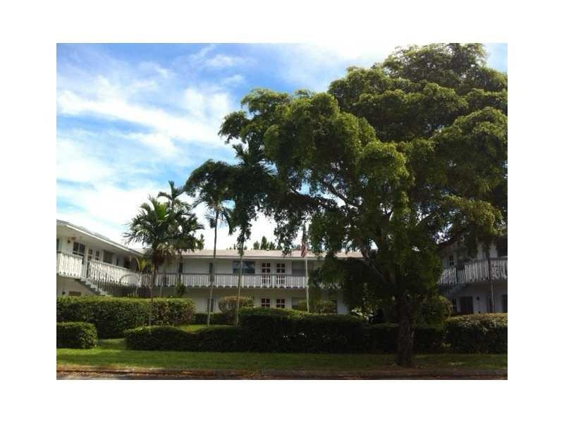 PELL MANOR - Residential